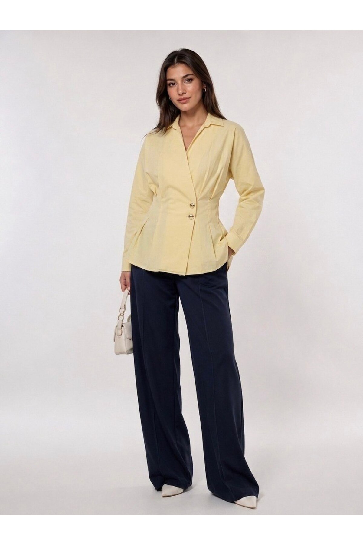 EMMAS CLOTHİNG New Season Women's Poplin Two-Button Shirt