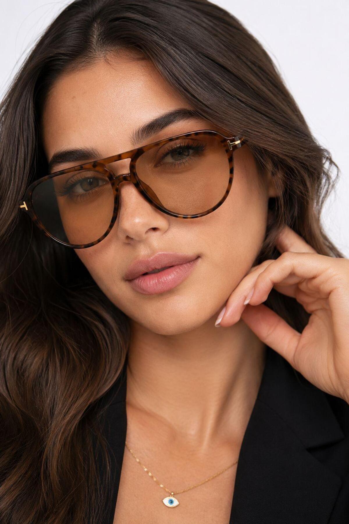 Nilu Moda Premium Leopar Çerçeve Vizyon Cam UV400 Unisex Güneş Gözlüğü, Lüks Tasarım, Üstün Konfor ve Modern Şıklık görsel 3