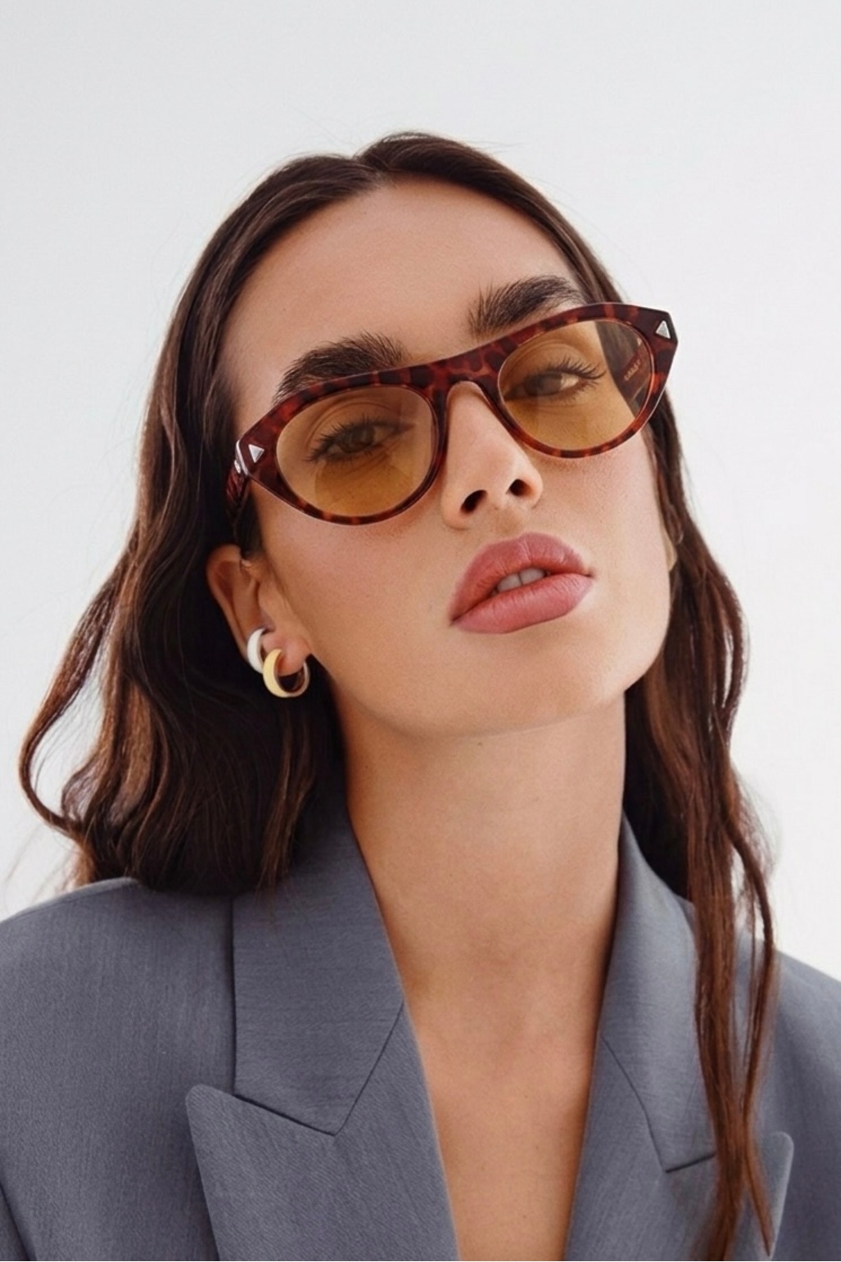 Elara ver2 Women's Sunglasses UV400 Protected Lightweight Black Frame Light Color Glasses popular