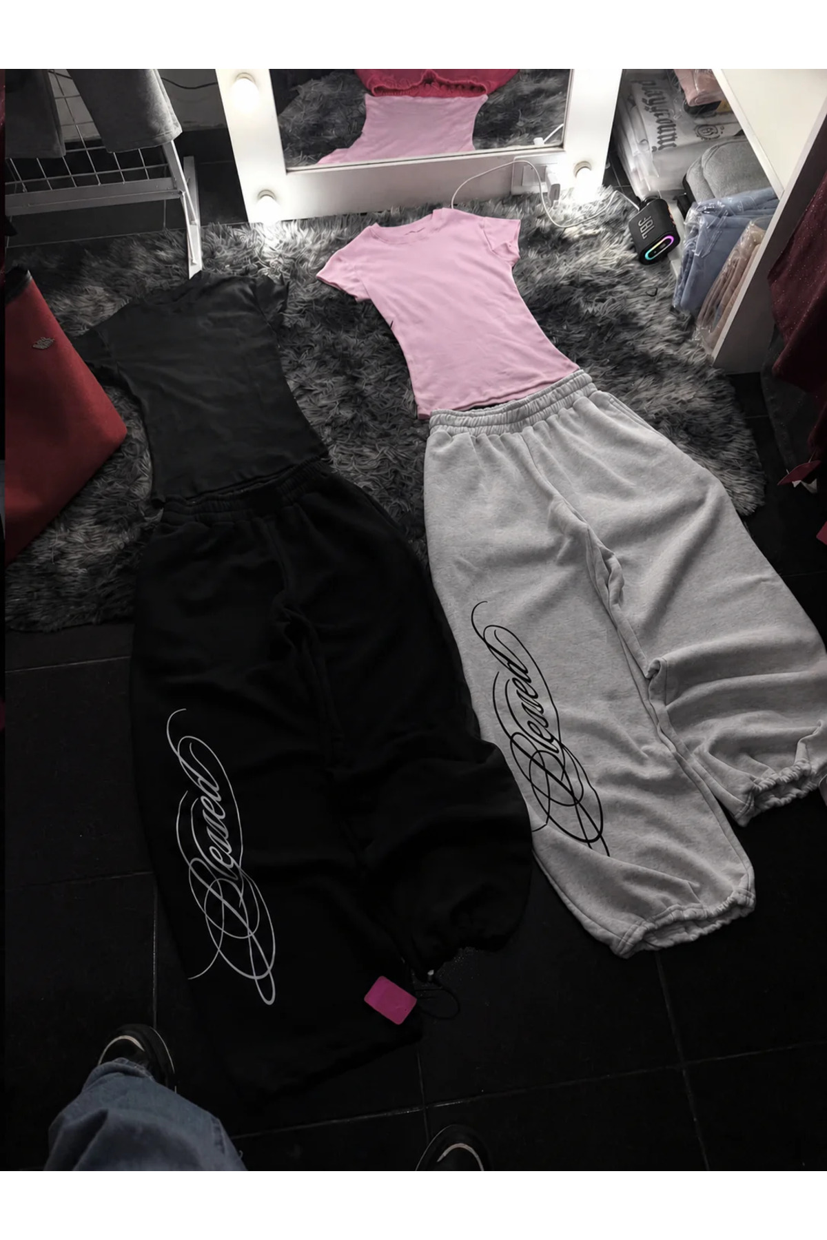 Violon Siyah Blessed Baskılı Script Detaylı Baggy Crop&Eşofman Takımı