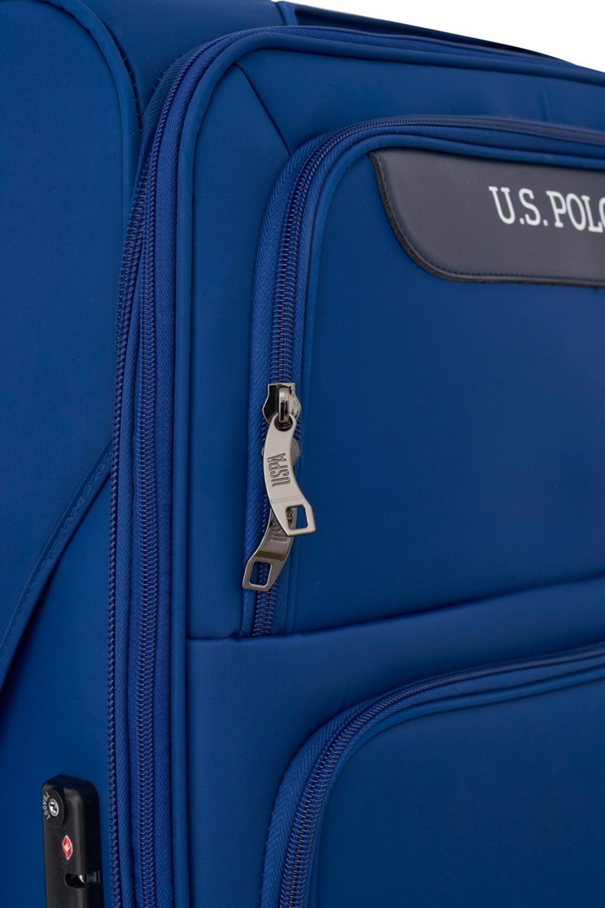 چمدان کوچک کد 25028 US. POLO ASSN با جنس ترکیبی 55 سانتی‌متر
