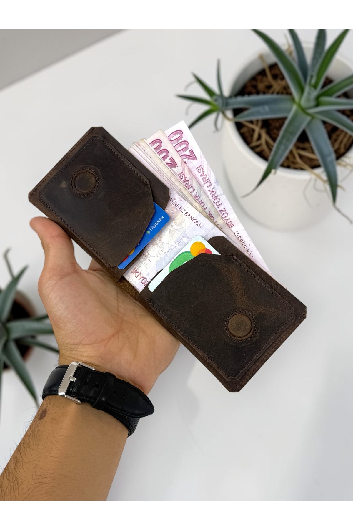 BeeBlack %100 Hakiki Deri CLARK Model Erkek Cüzdan - Mıknatıslı Şık Minimalist Cüzdan görsel 3