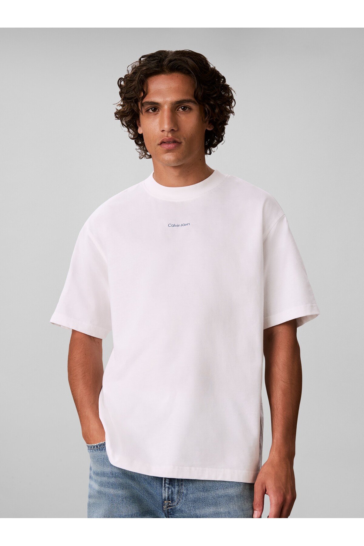 تیشرتمردانهCalvin Kleinسفید