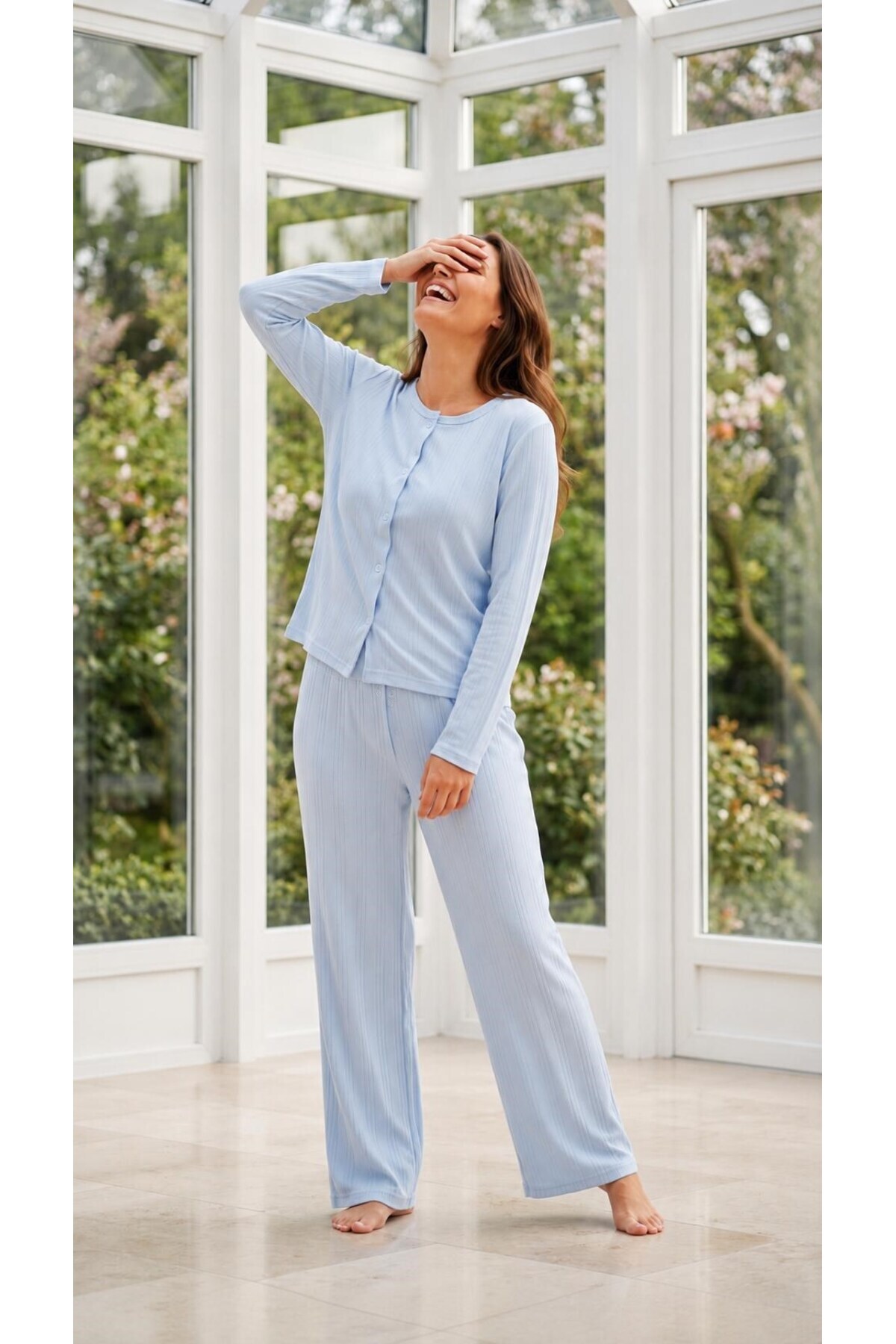 Mia Homewear KADIN BEBE MAVİSİ ÖNDEN DÜĞMELİ UZUN KOLLU İNCE PİJAMA TAKIMI.
