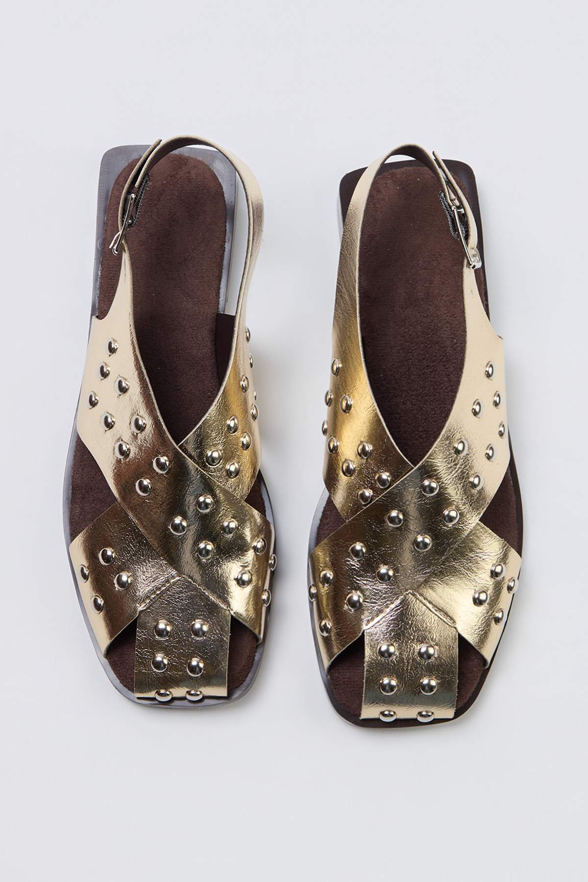 TRENDYOL SHOES Zlatne Troc detaljne ženske sandale TAKSS26SD00028