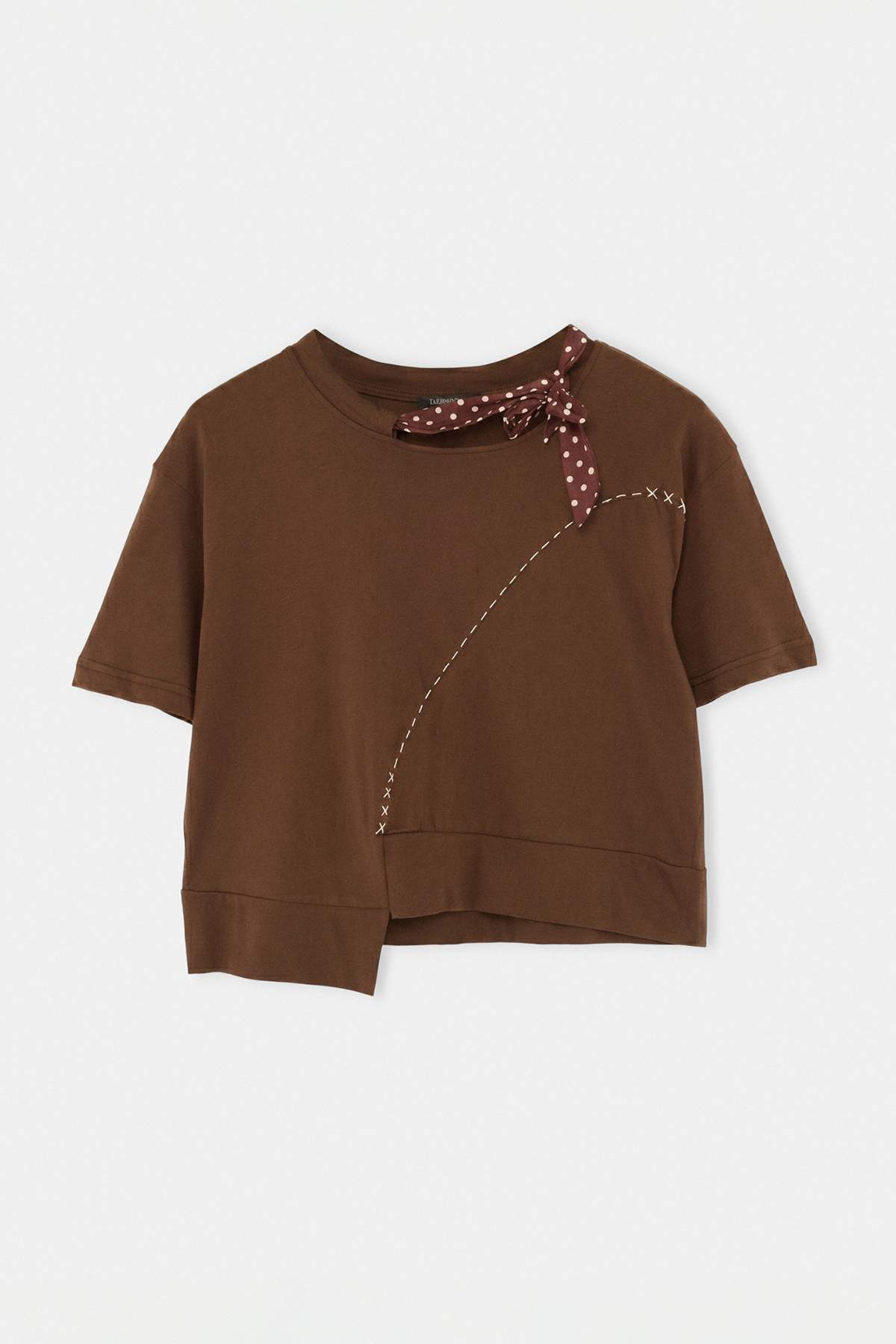Trendyolmilla Kahverengi Kalın Pamuklu Kiraz Baskılı Boyundan Bağlamalı Detaylı Örme T-Shirt TEDSS24TS00001
