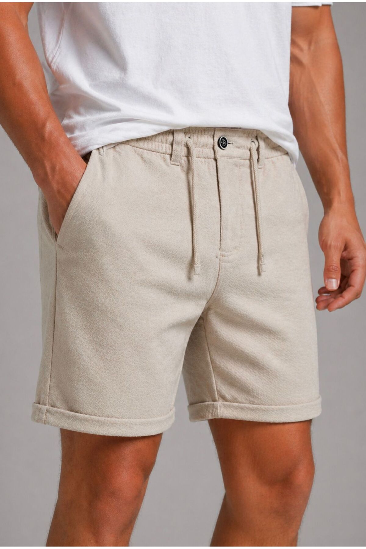 Bürke Erkek Krem Renk Regular Fit Düz Duble Paça Beli Bağcıklı Cepli Basic Düz Şort