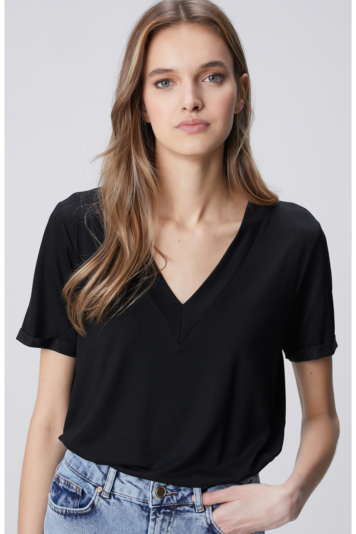 Network Siyah Kol Katlama Detaylı Basic T-shirt görsel 2