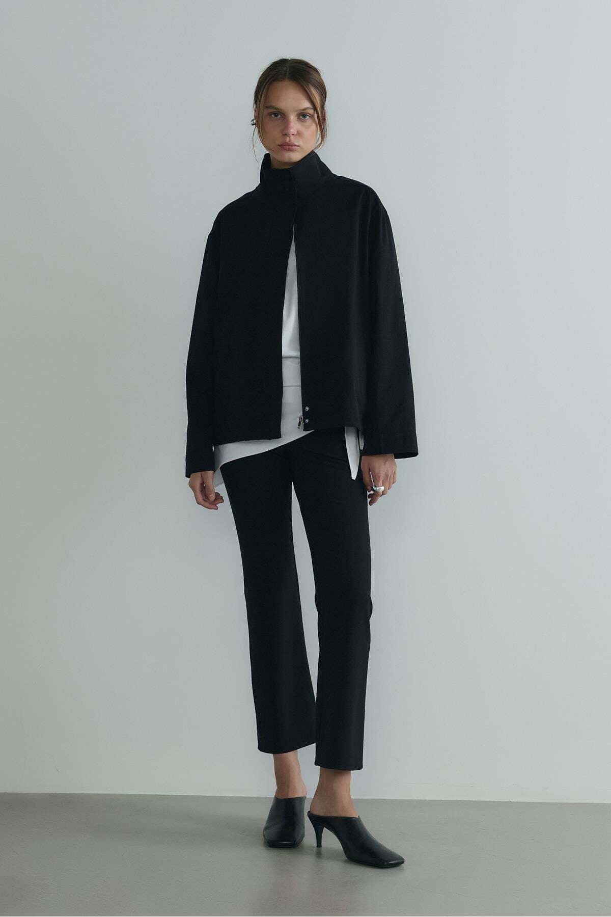 Suud Collection Siyah Janet Flare Pantolon görsel 2