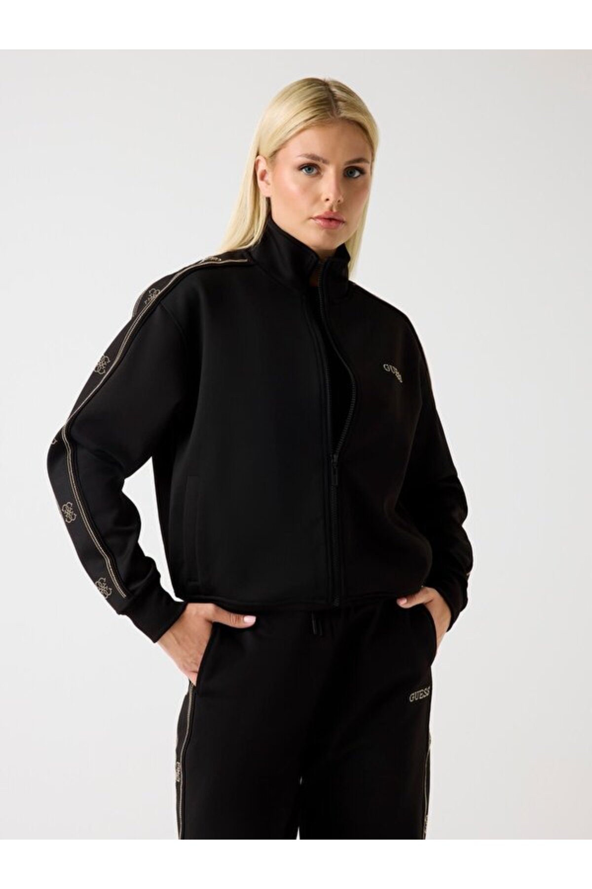 Guess Octavia Kadın Aktif Sweatshirt