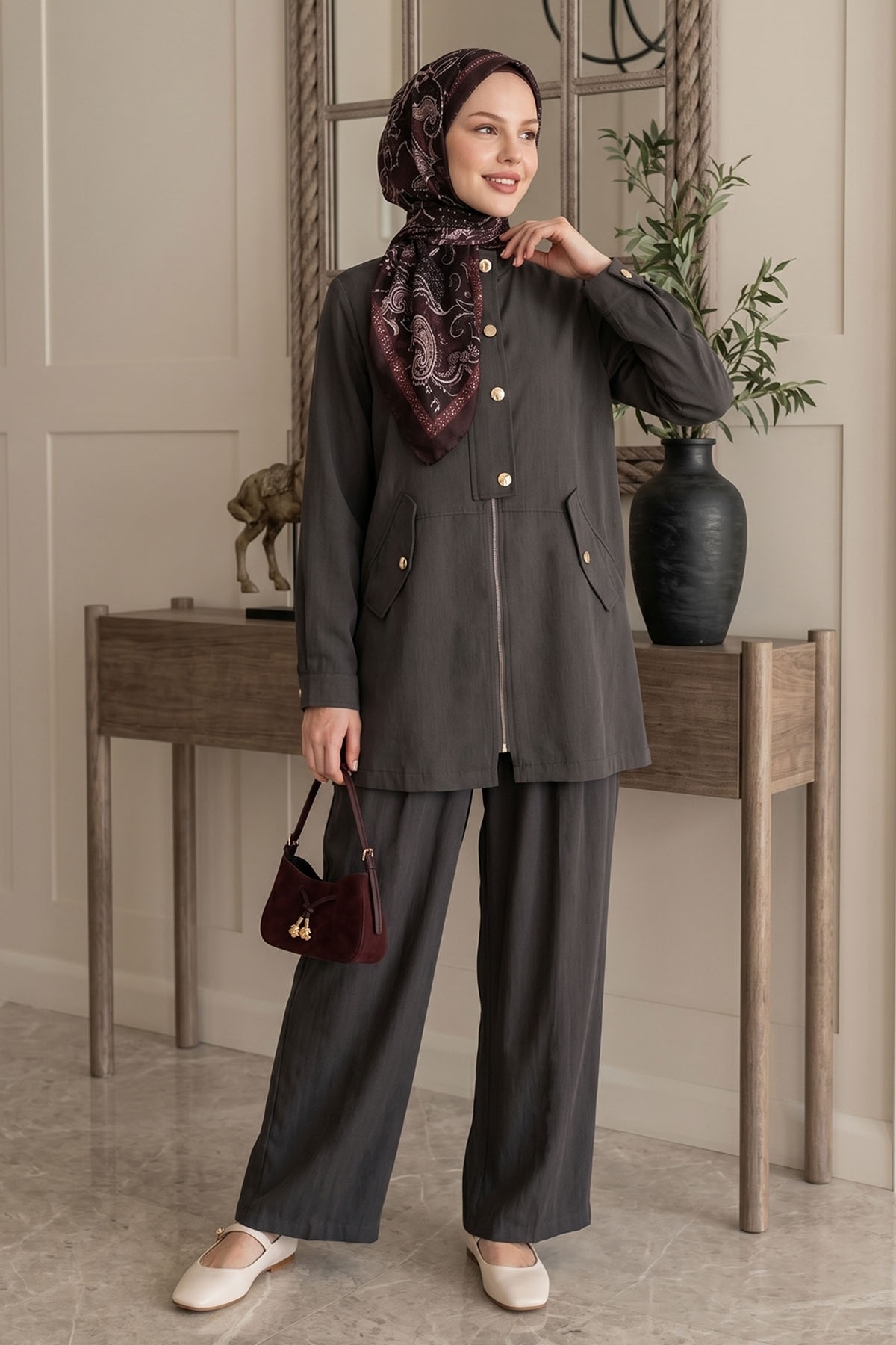 InStyle Buttoned Detail Jacketed Bitter Brown Suit