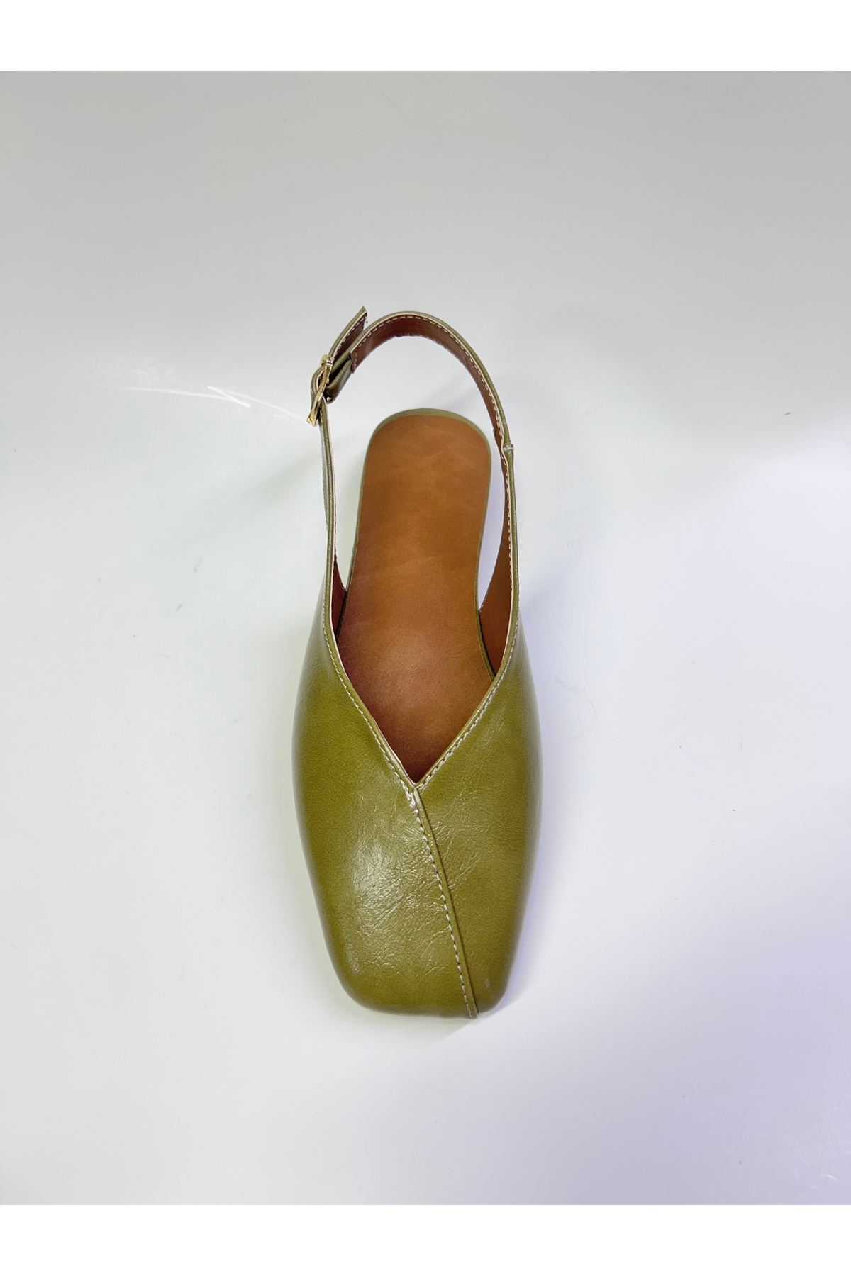 azza shoes BİANCA KADIN KARE KALIP PARLAK ARKASI AÇIK TOKA DETAYLI ZARİF ŞIK GÜNLÜK BABET görsel 4