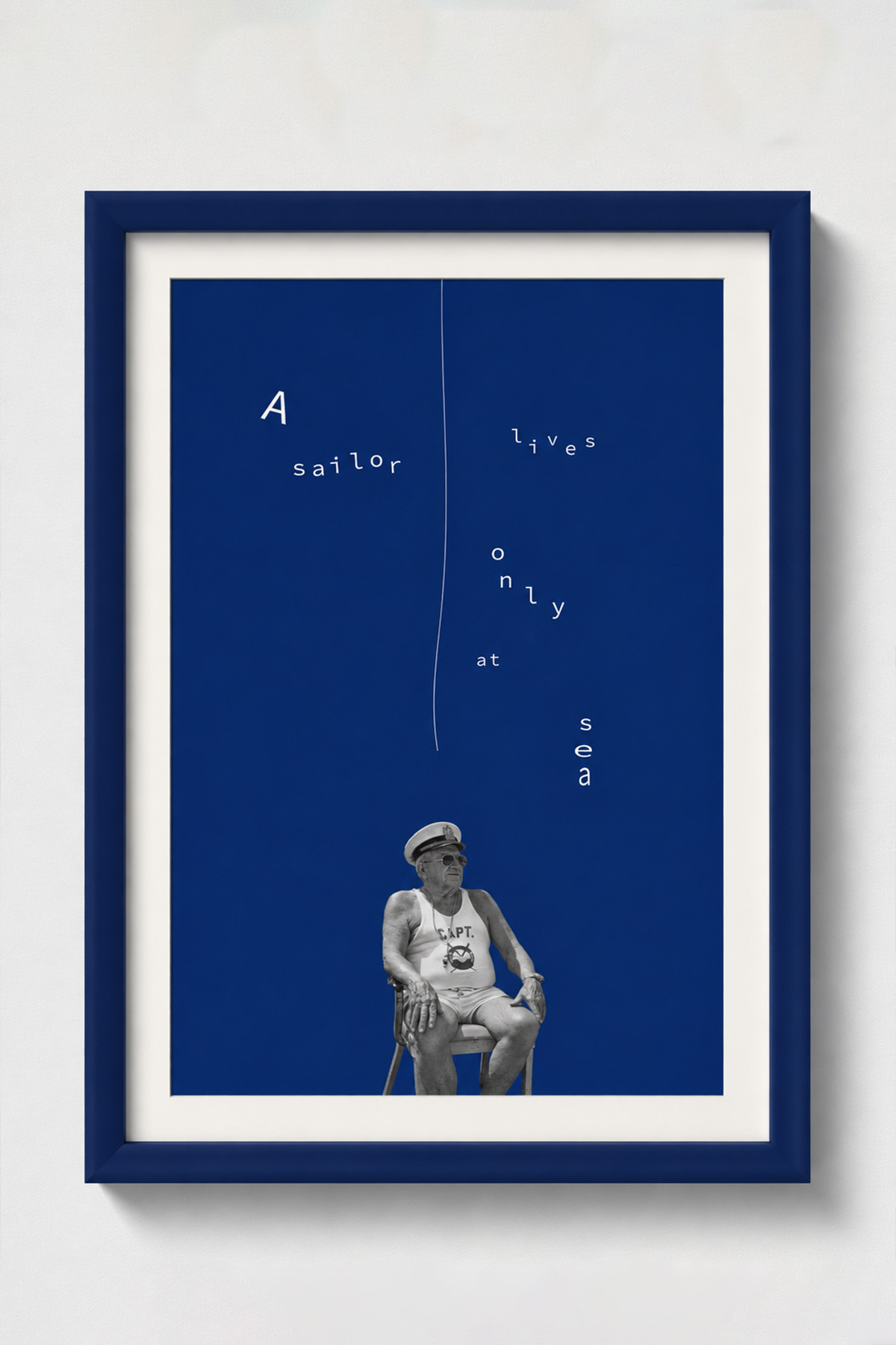 Vintage Denizci Kolaj Poster Minimal Mavi Duvar Dekoru Çerçevesiz