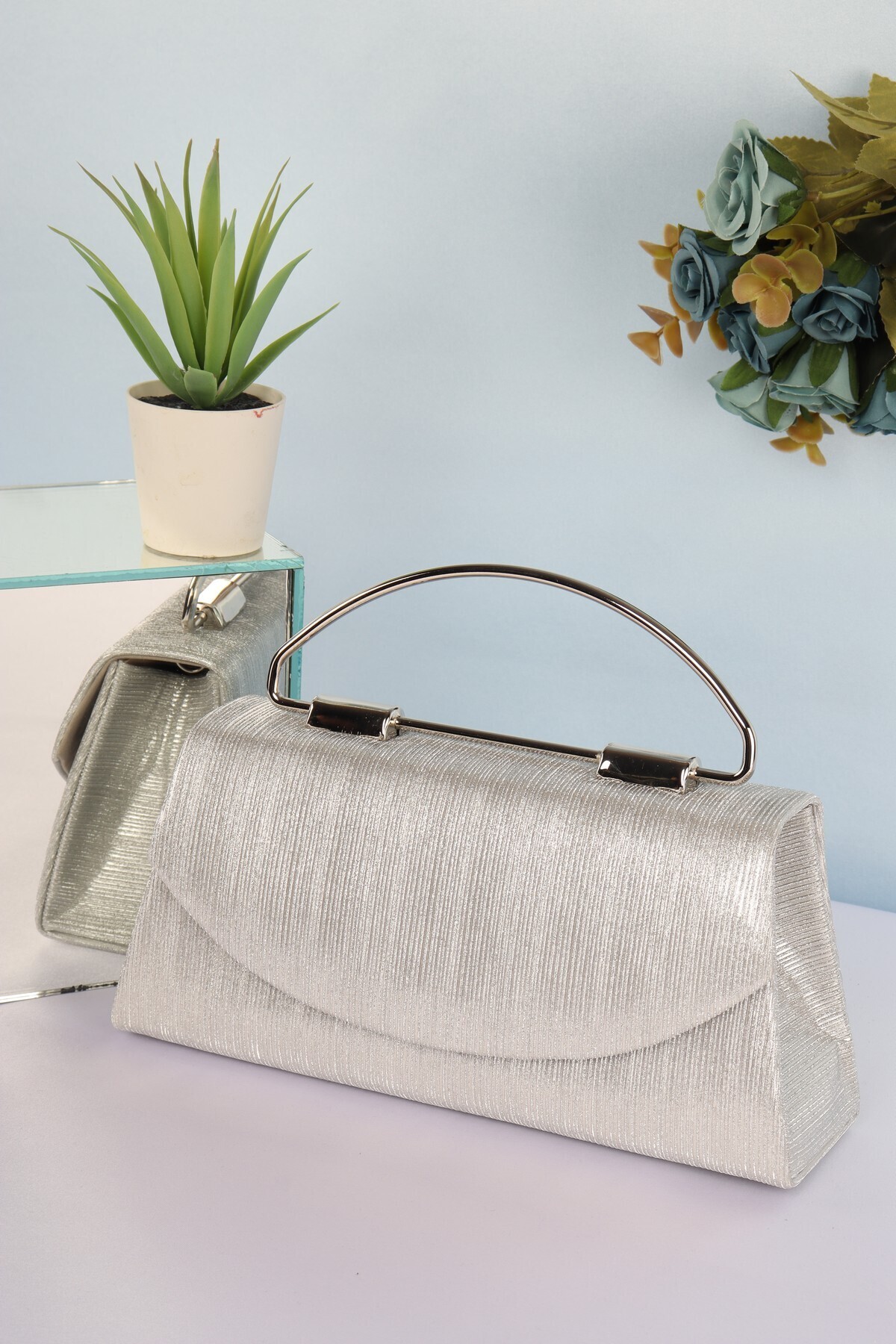 weem bag Elysara EB0423 | SİNDİRELLA BÜYÜK METAL SAPLI ABİYE ÇANTA