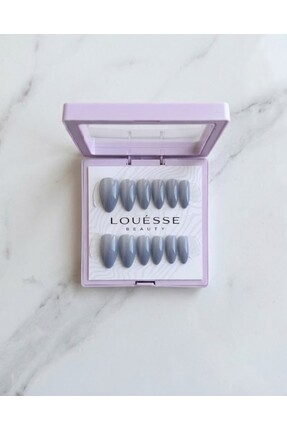 Louesse Beauty LOUÉSSE BEAUTY BASIC Ice Blue Takma Tırnak Seti