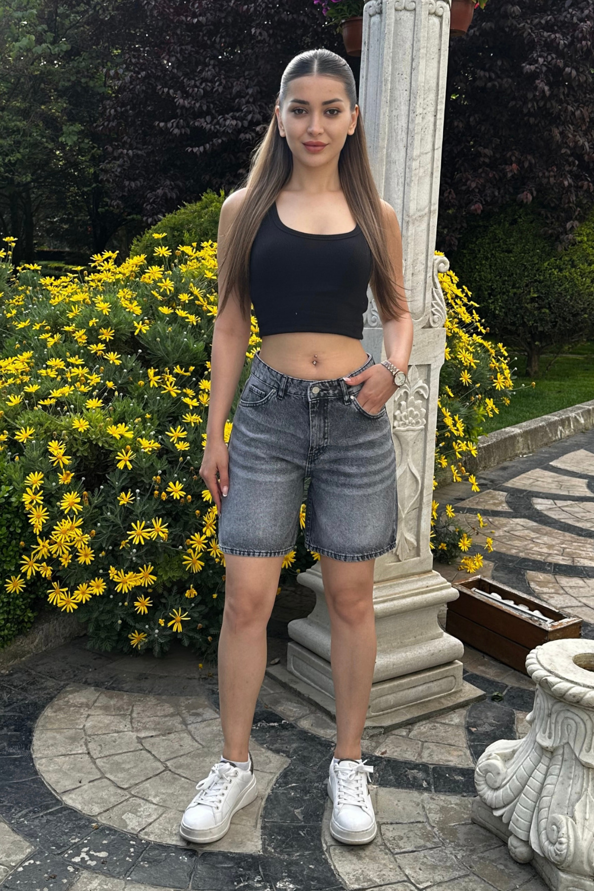 Kadın Vintage Efektli Yüksek Bel 5 Cepli Straight Fit Şort Jeans antrasit 3