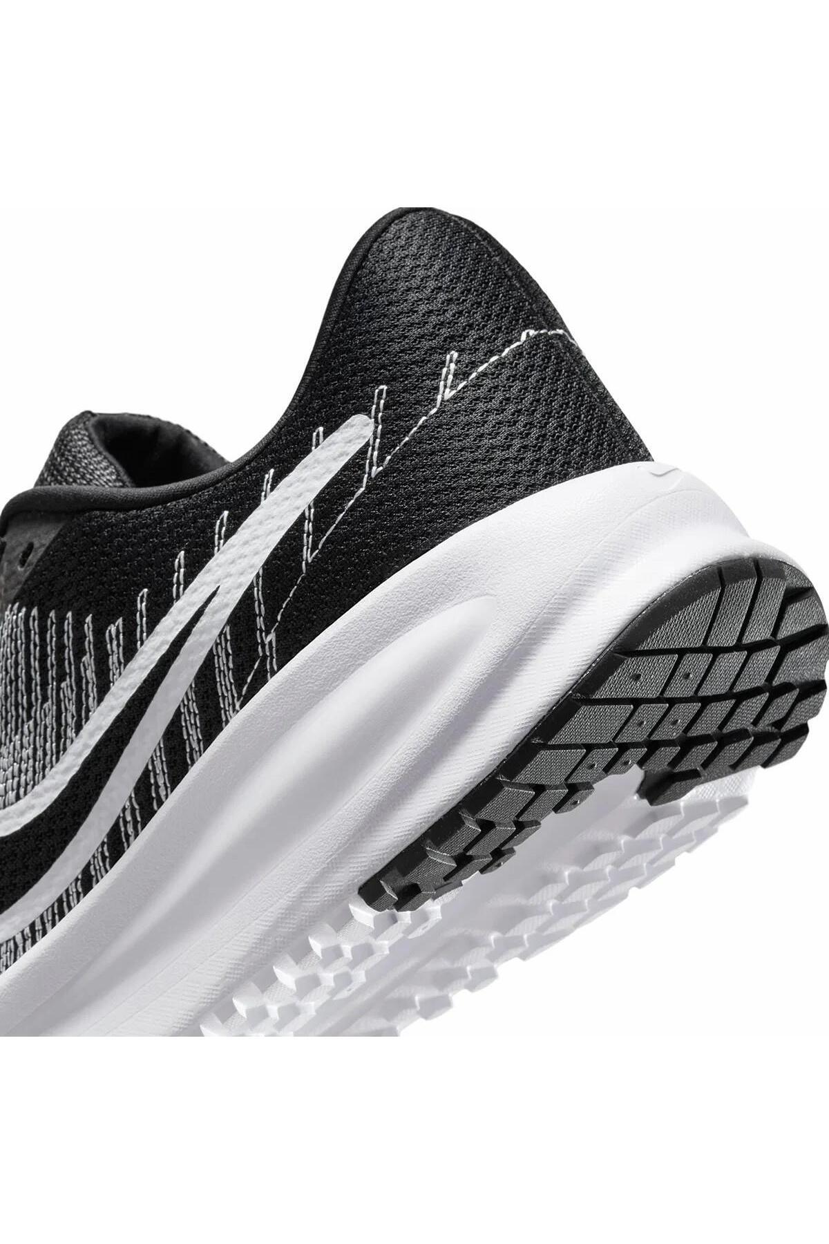 Nike Run Defy Erkek Koşu Ayakkabısı Siyah (HM9594-004) görsel 7