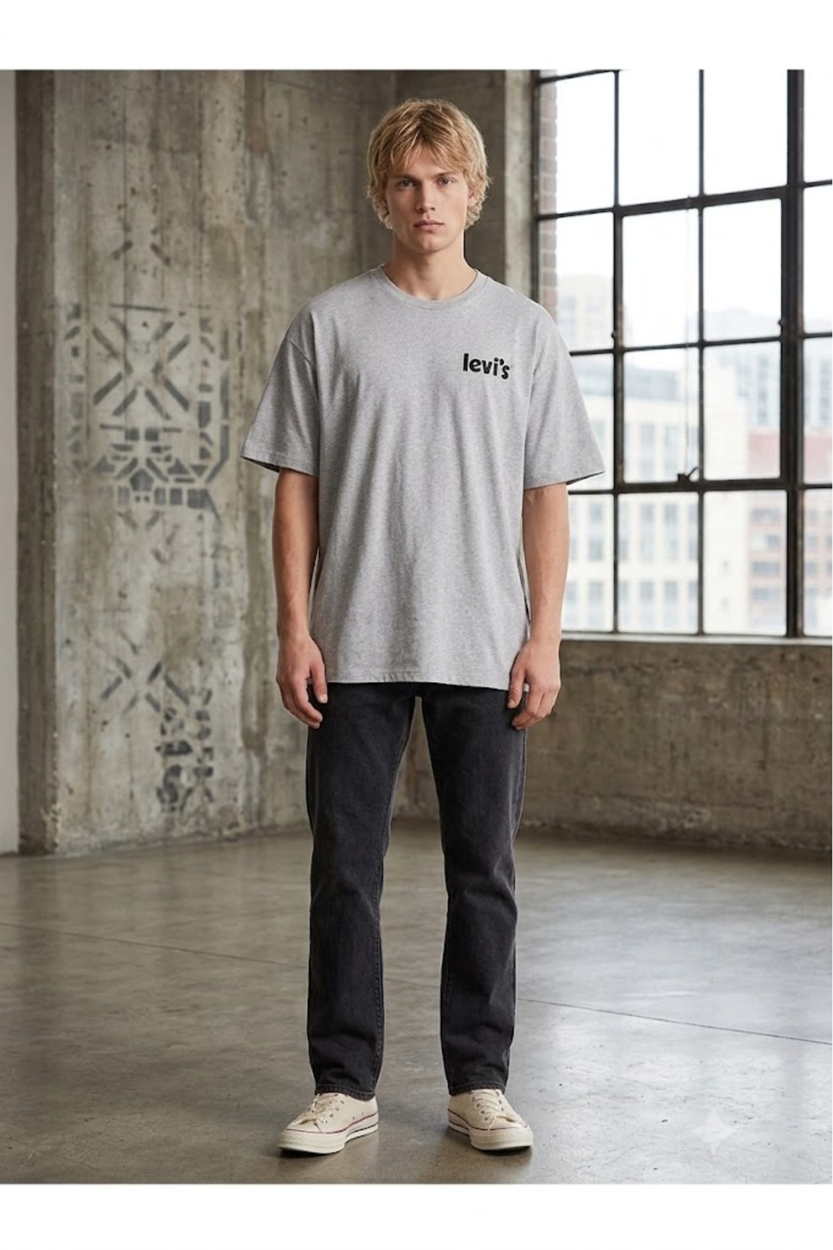تی‌شرت یقه گرد مردانه خاکستری طرح Crewneck گرافیکی لیوایز تی شرت Levi's