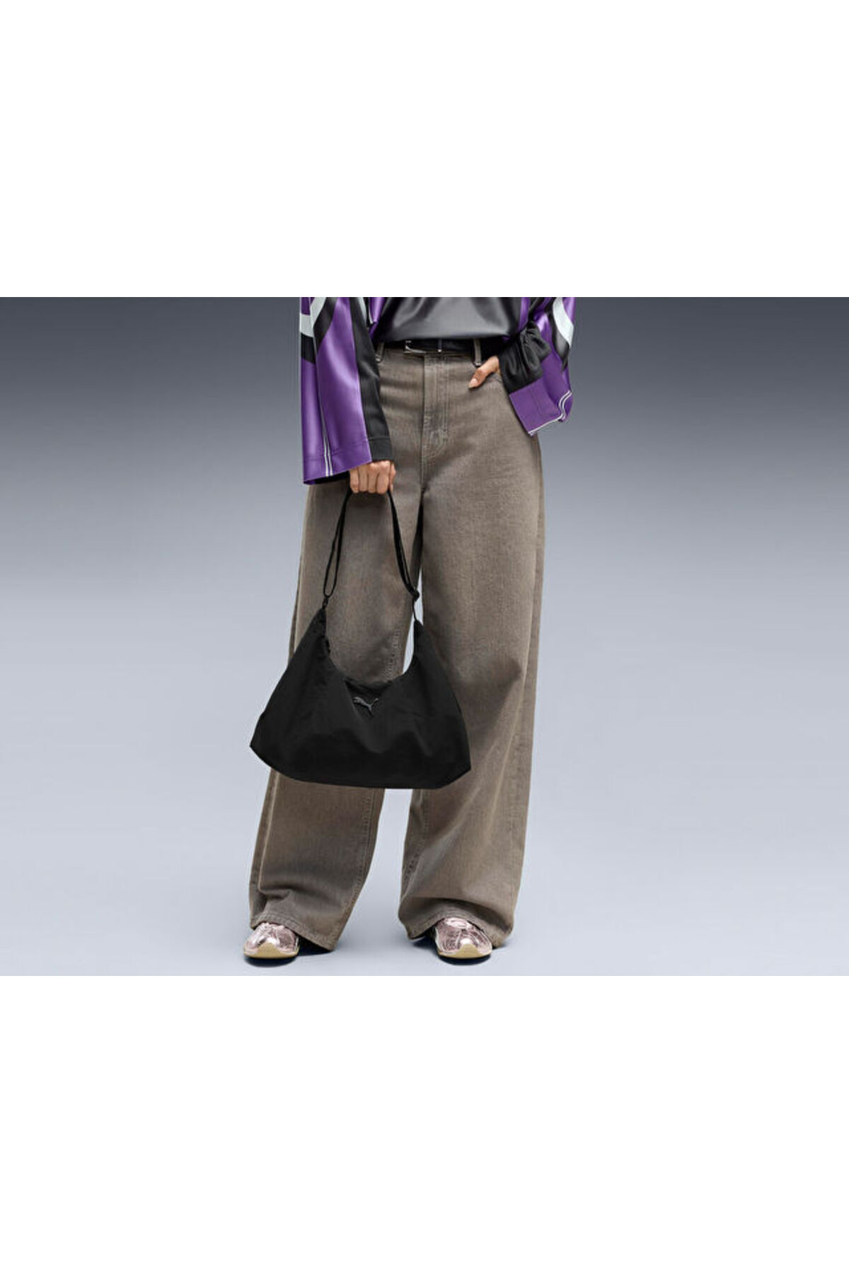Puma ESSENTIALS HER M PRISM BAG Omuz Çantası 09294901 Siyah görsel 2