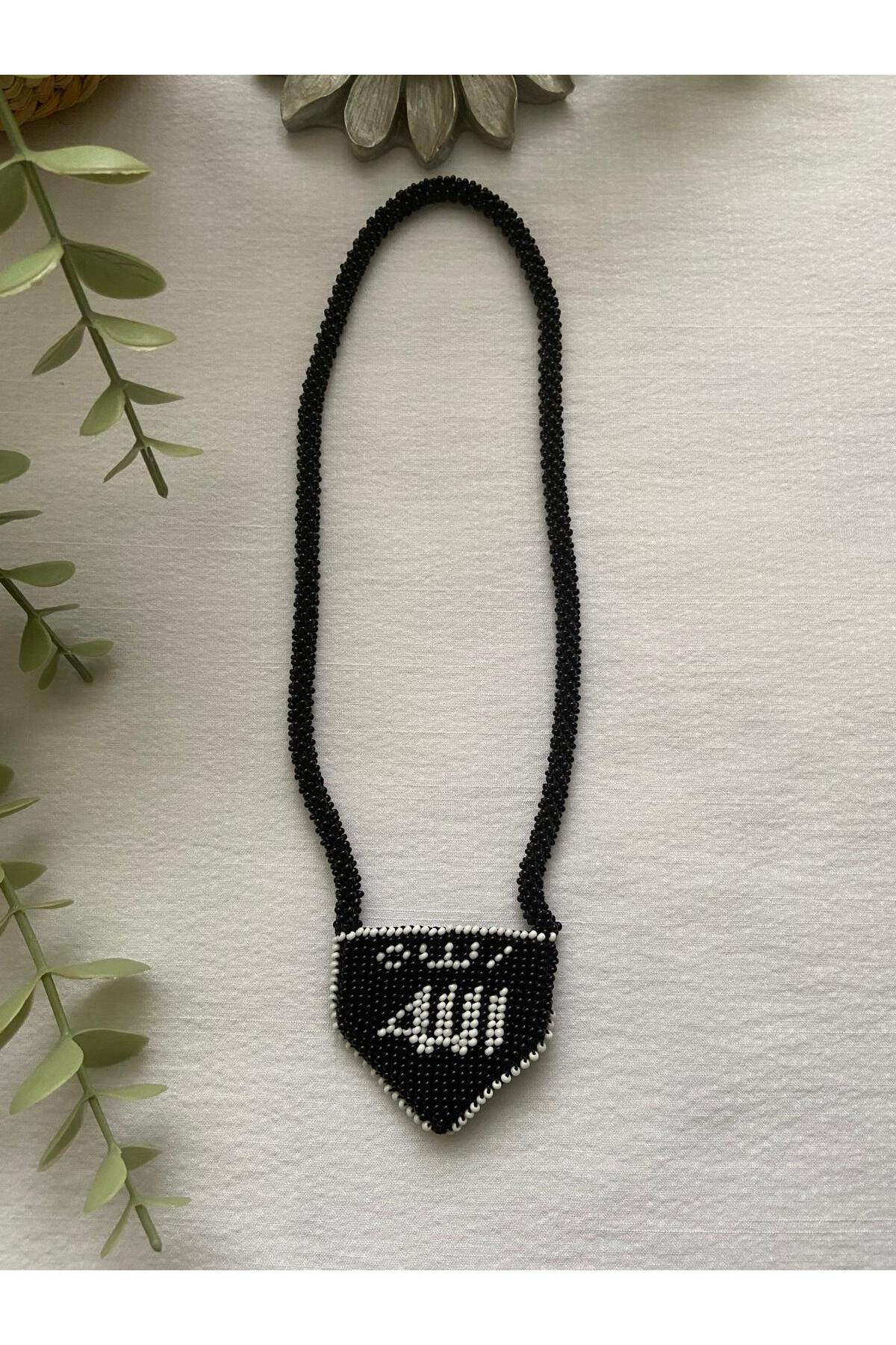SILA TAKI VE HEDİYELİK KUM BONCUK EL İŞİ SİYAH MUSKALIK KOLYE