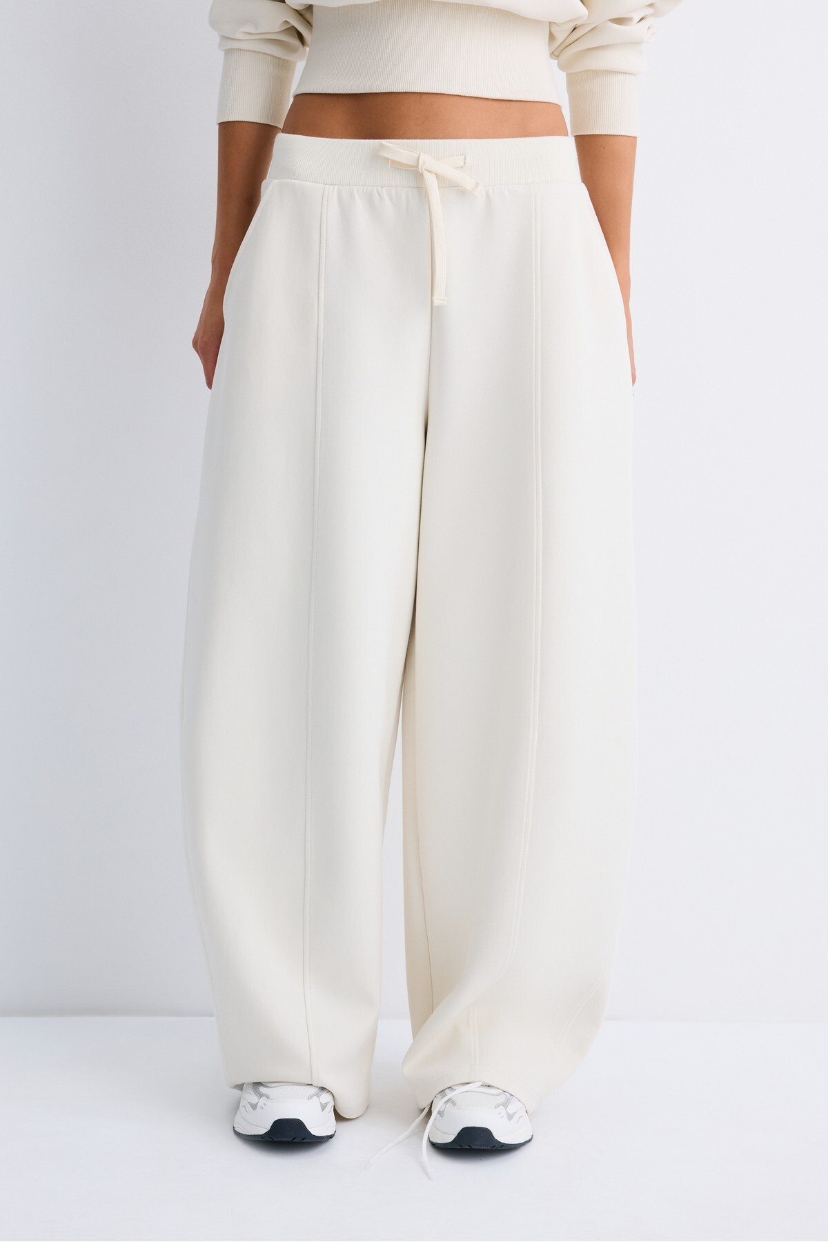 Barrel geniş paça jogger pantolon