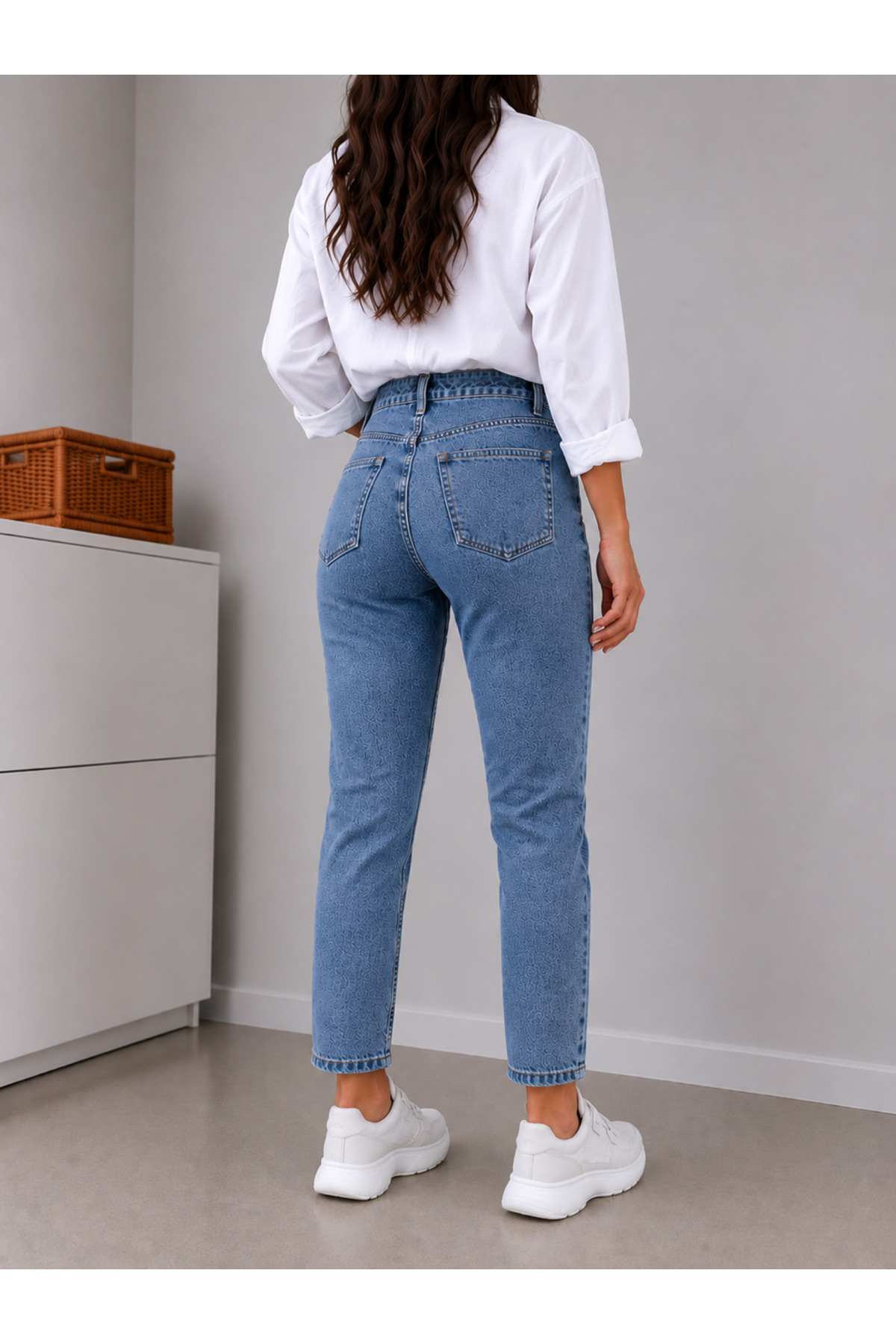 DELDNM Alley Kadın Kar Mavi Yüksek Bel Likralı Trend Mom Jean görsel 3