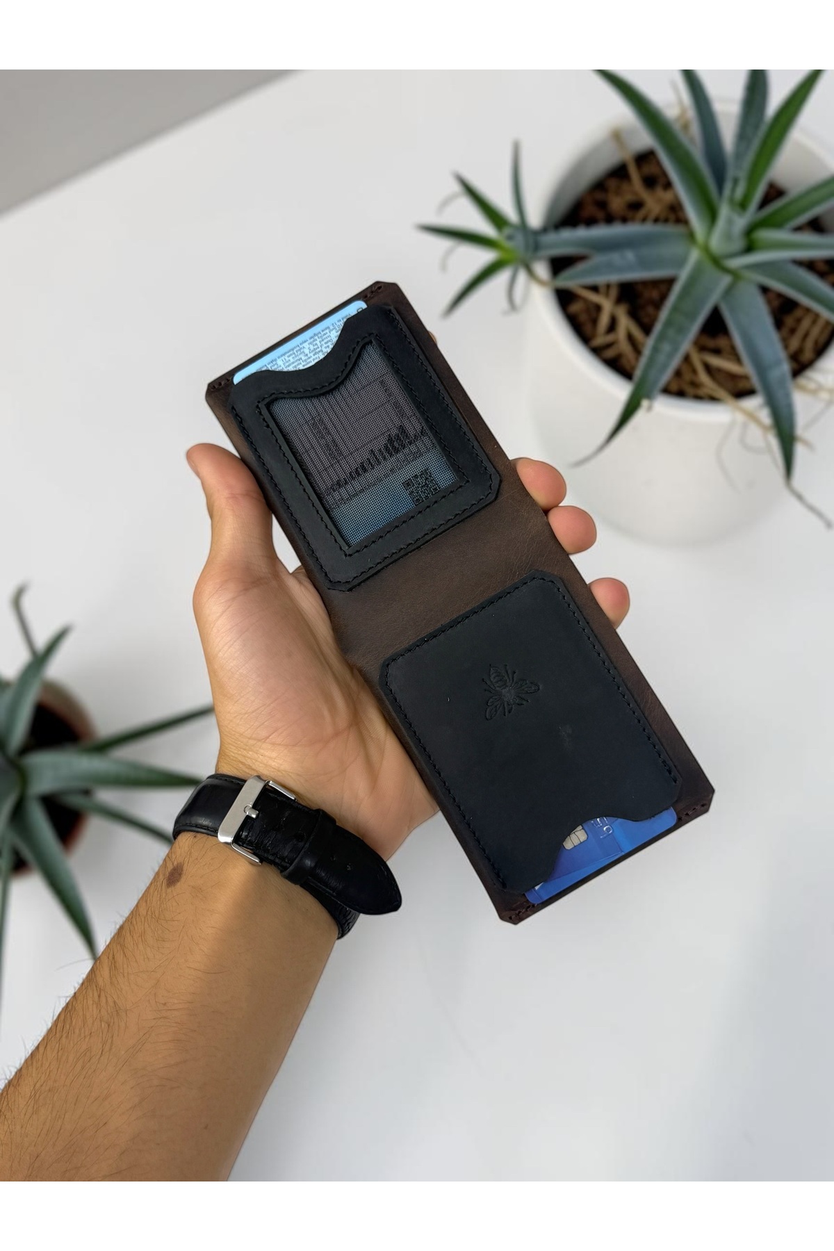 BeeBlack %100 Hakiki Deri CLARK Model Erkek Cüzdan - Mıknatıslı Şık Minimalist Cüzdan görsel 7