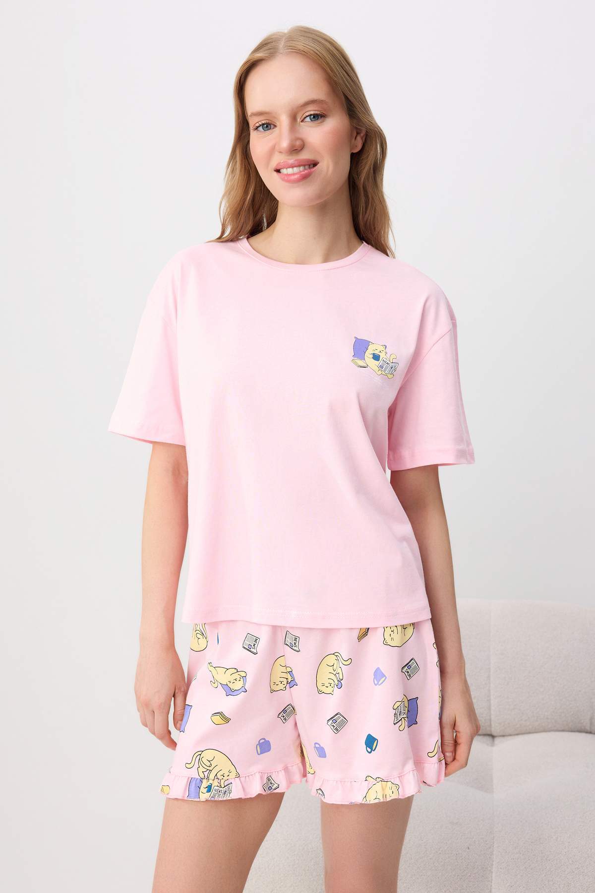 Trendyolmilla Pembe %100 Pamuklu Kedi Baskılı Fırfırlı Örme Pijama Takımı THMSS26PT00174