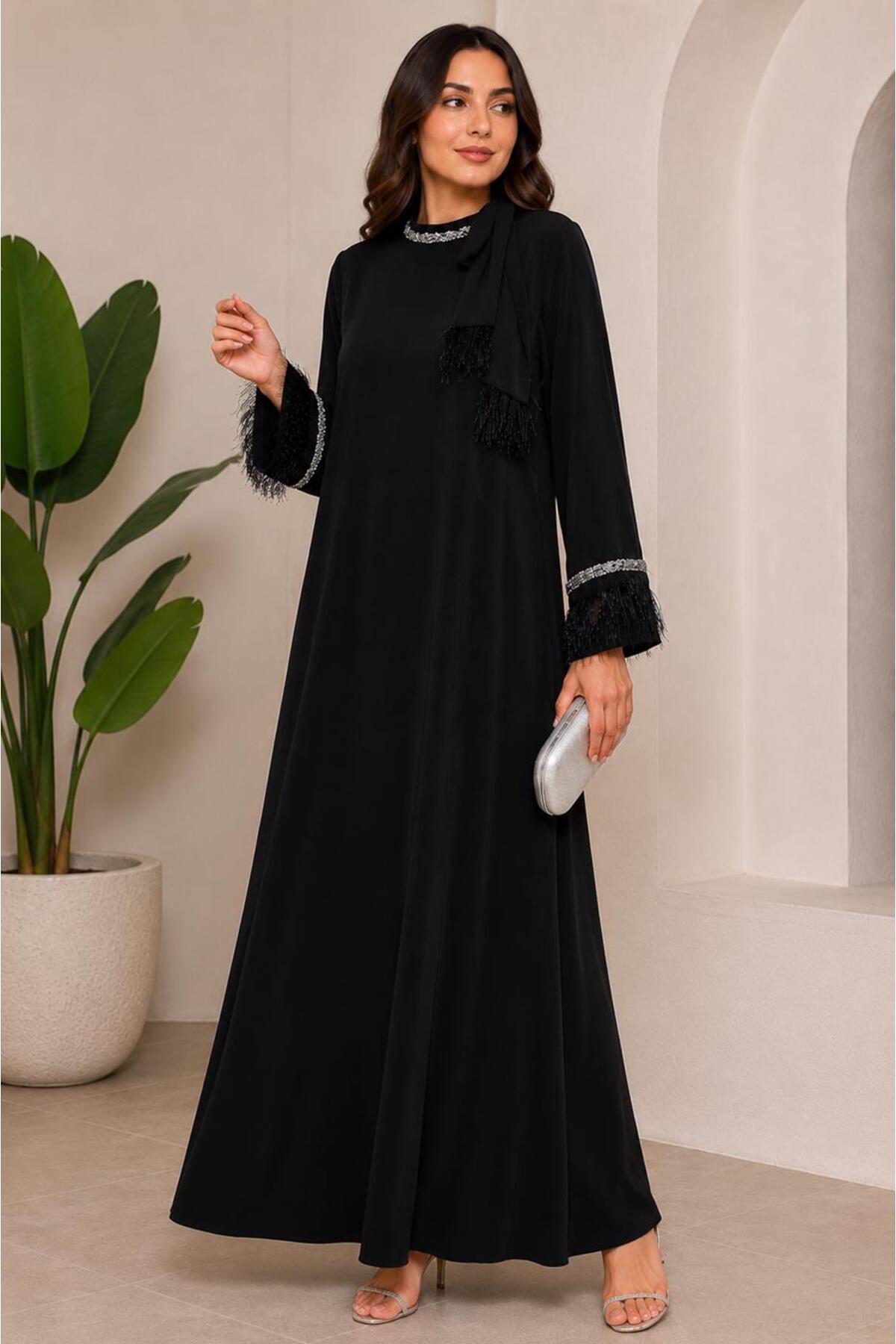 PLUS SIZE FEATHER DETAIL DRESS 20501