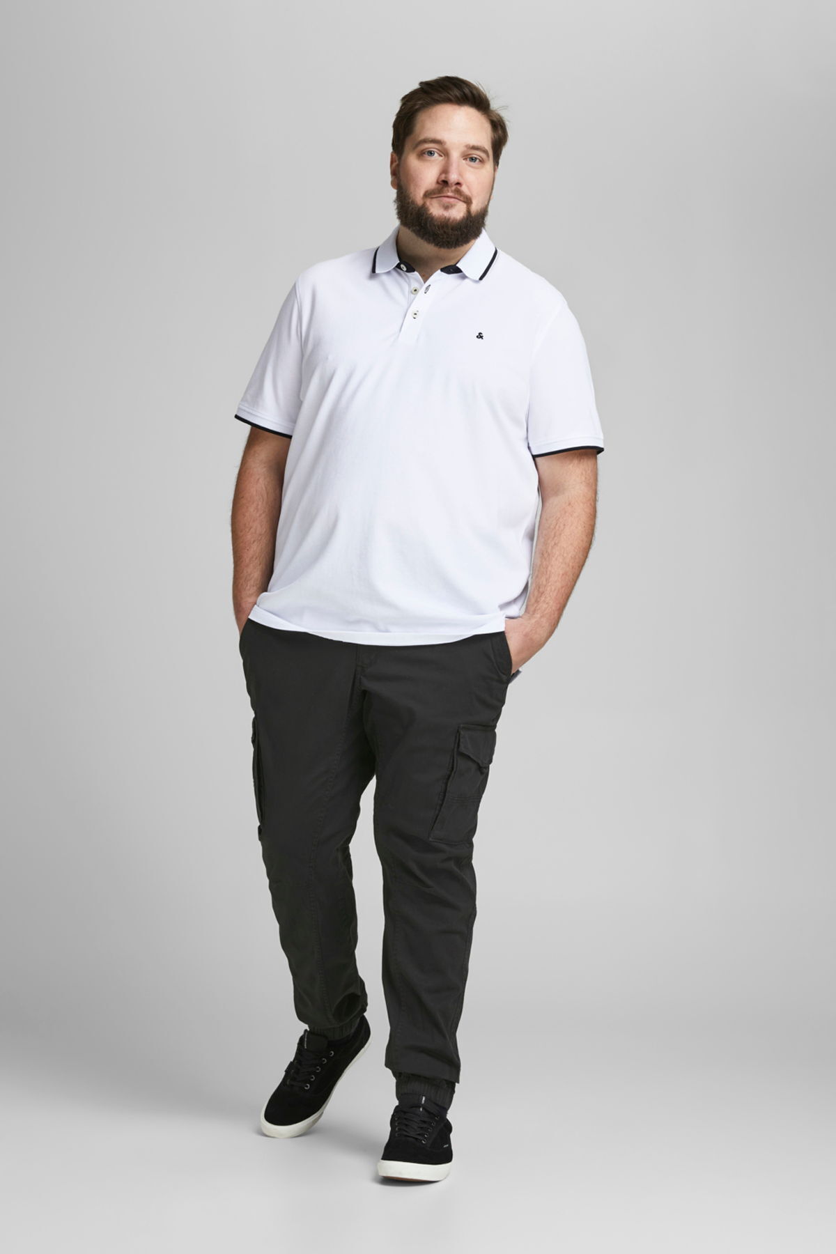 جی‌پی‌اس‌پال جی‌فلیک ای‌کی‌ام ۵۴۲ بلک پی‌اس جک اند جونز پولوشرت Jack & Jones