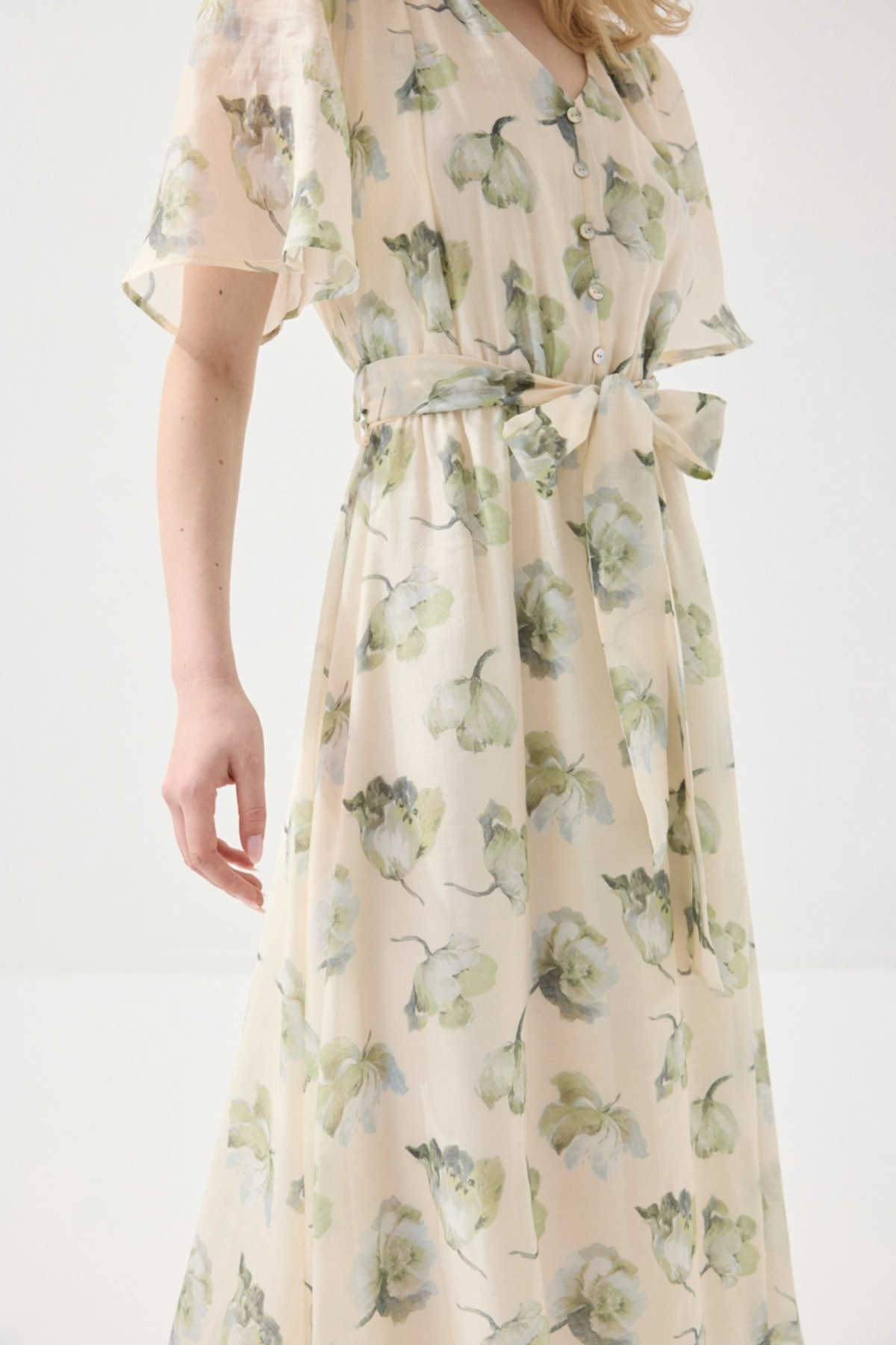 Gusto V Yakalı Desenli Uzun Tencel Elbise - Yeşil görsel 4