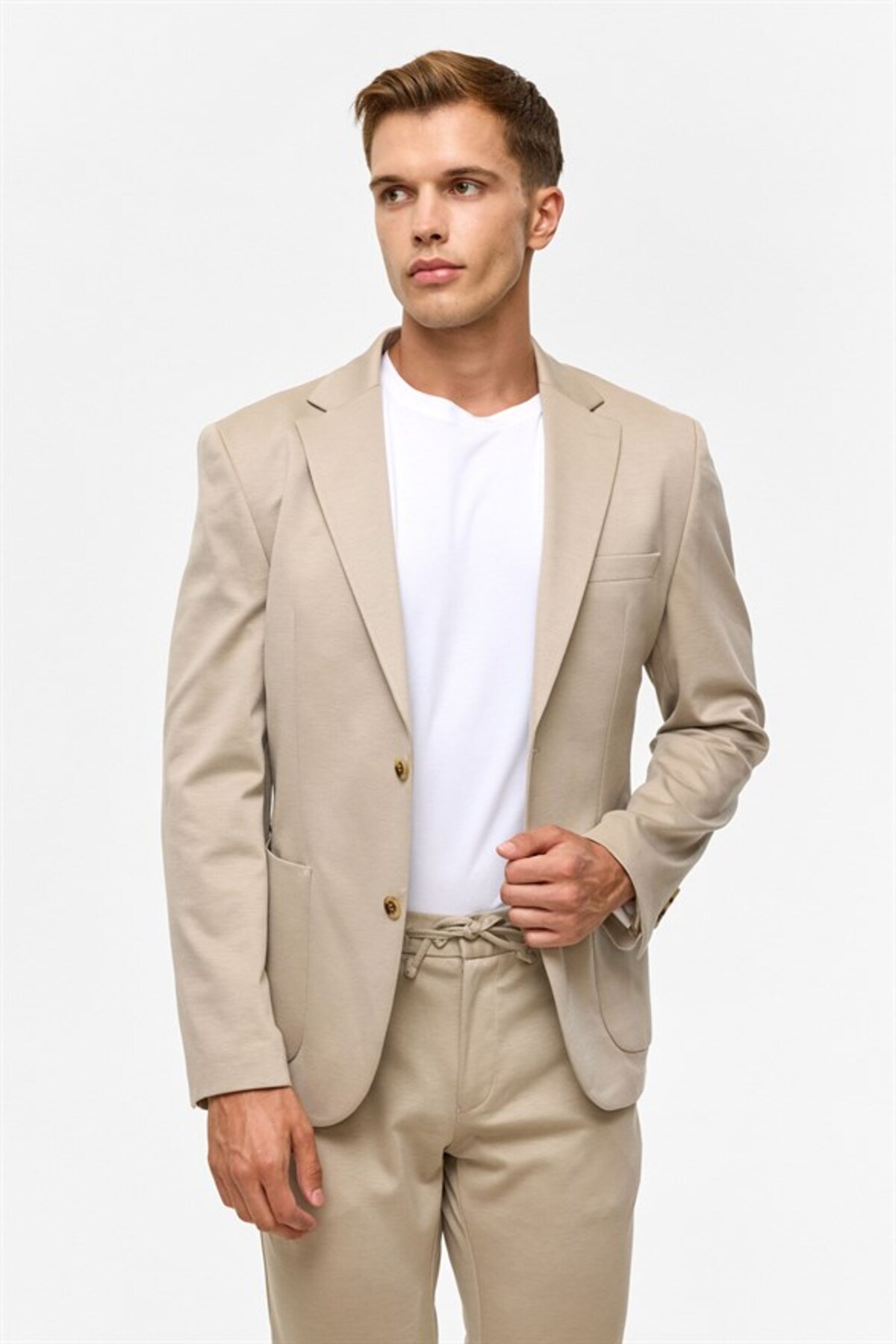 Bej Slim Mono Yaka Düz Torba Cep 6 Drop Takım Elbise — بژ TK1006900379 — تصویر 4 از 8