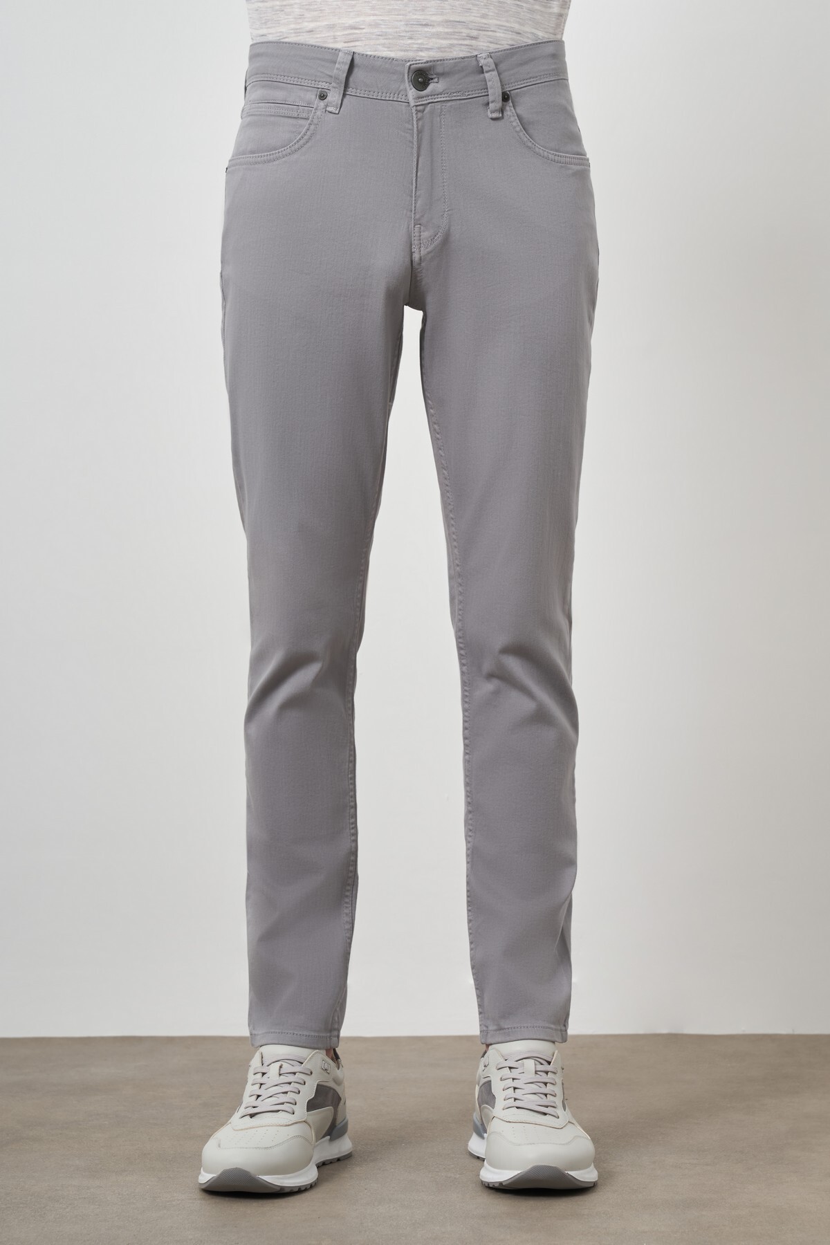 Men's Gray Cotton 5 Pocket Slim Fit Jean Jeans