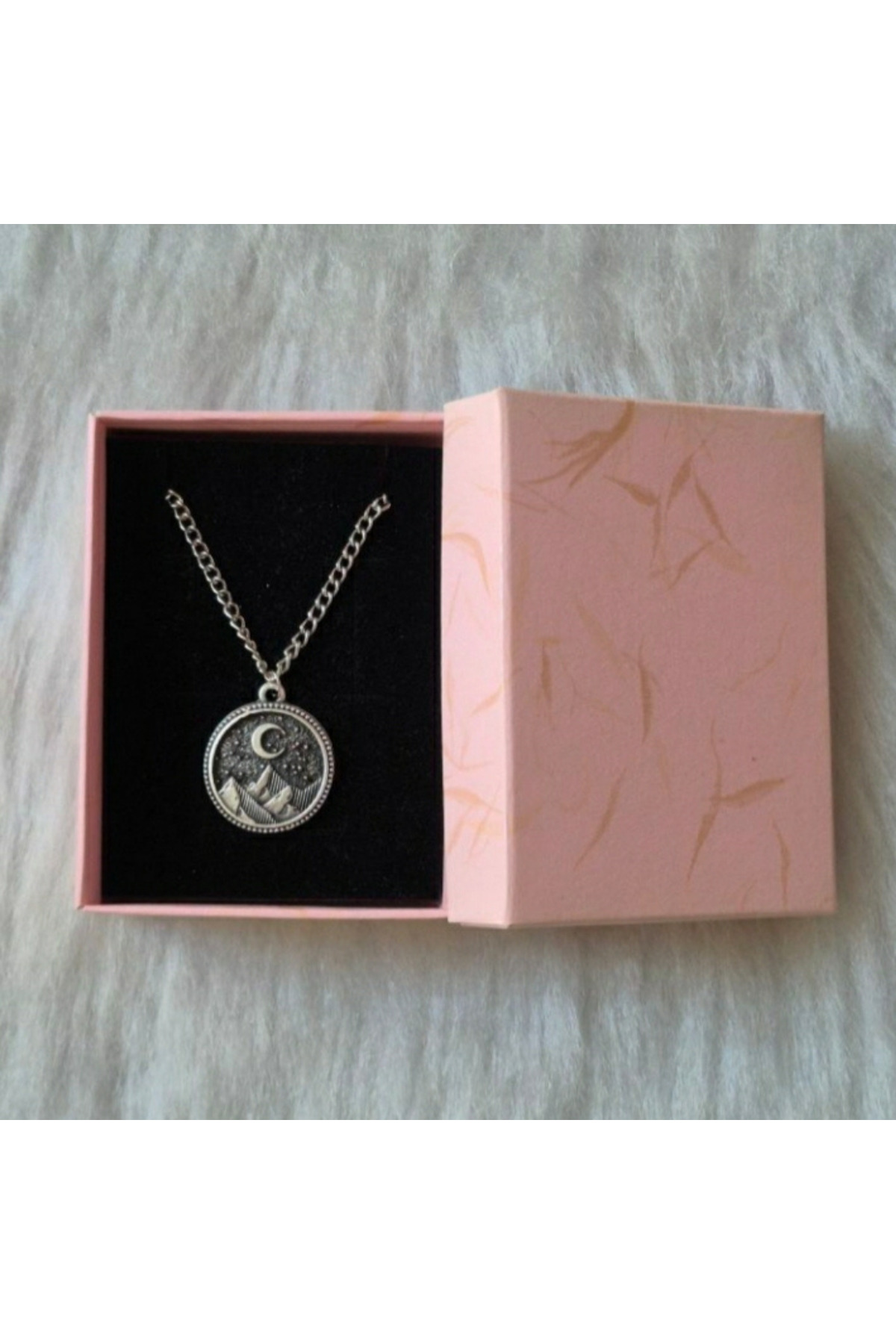 Silver Color Necklace with Orora Night Mountain Figure