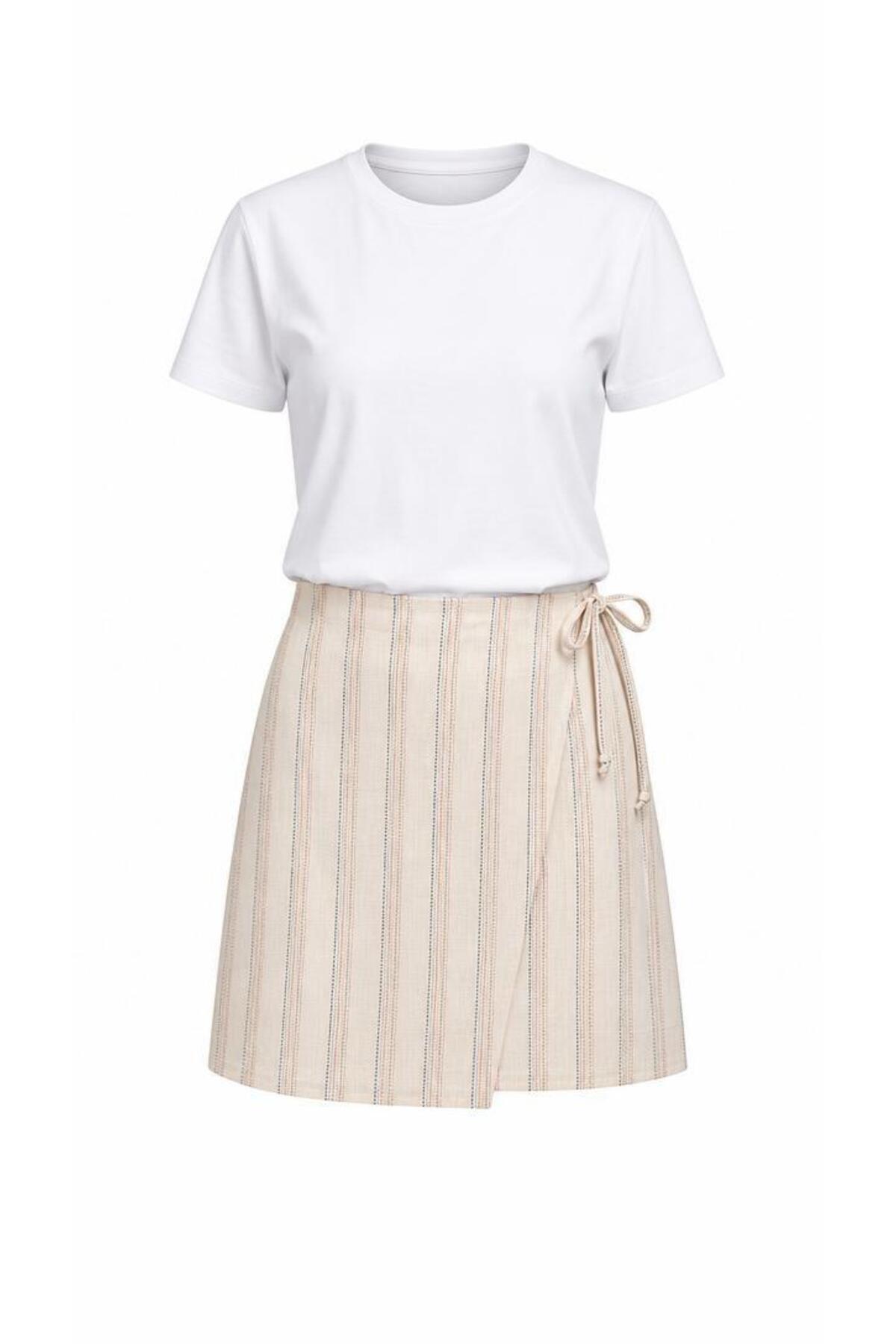 Women's Ecru Striped High Waist Zippered Asymmetrical Skirt with Lashing Detail