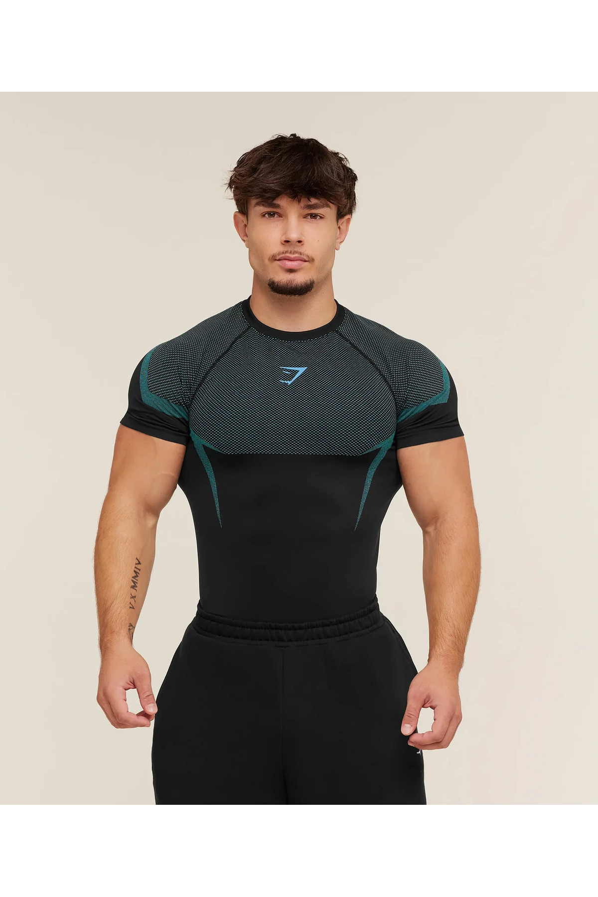 GYM GYMSHARK Onyx 5.0 Seamless T-Shirt - Fiyatı, Yorumları