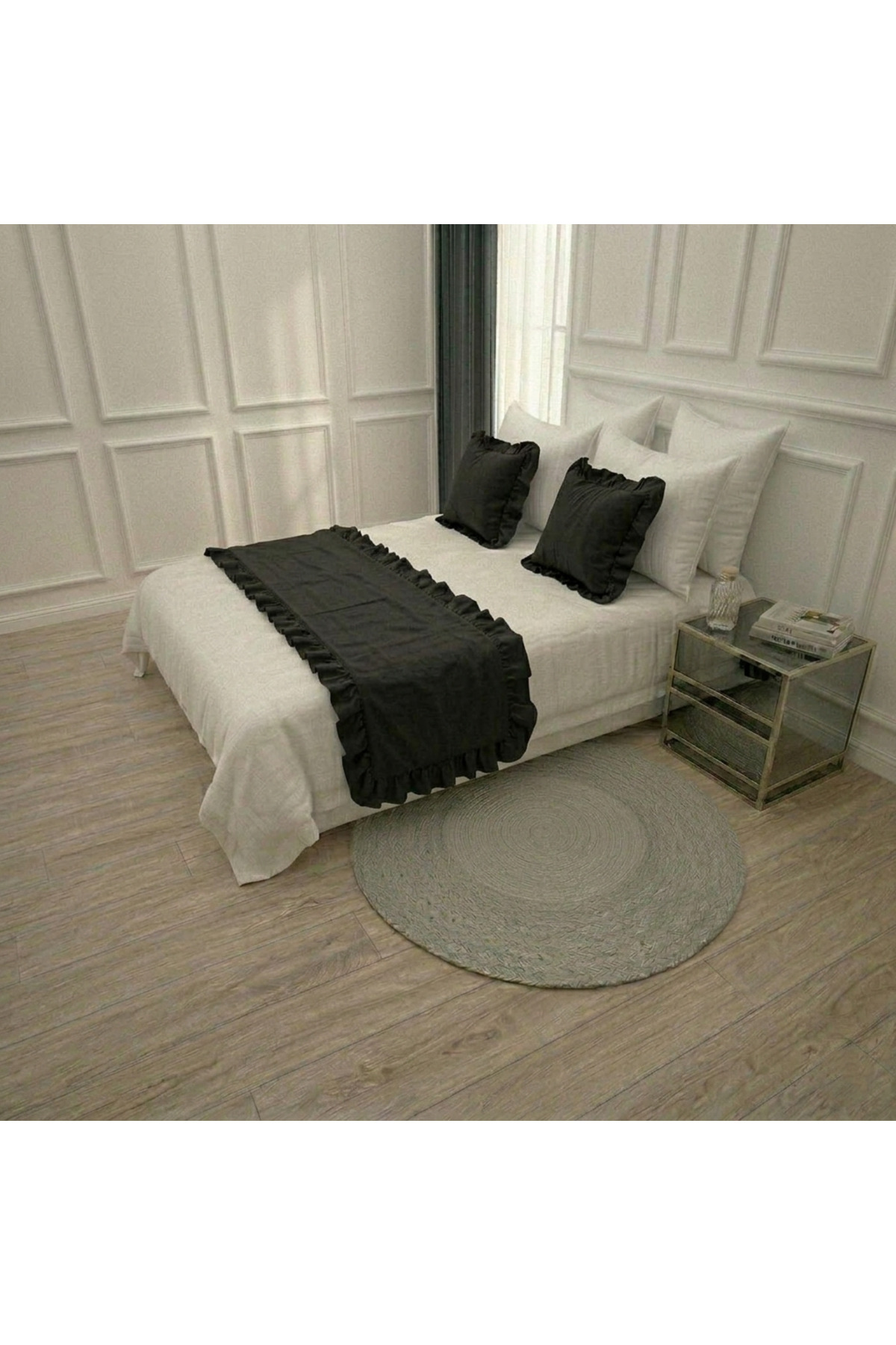 Frilly Bed Runner (70x250 cm) and 2 Decorative Pillow Covers (43x43 cm) Set