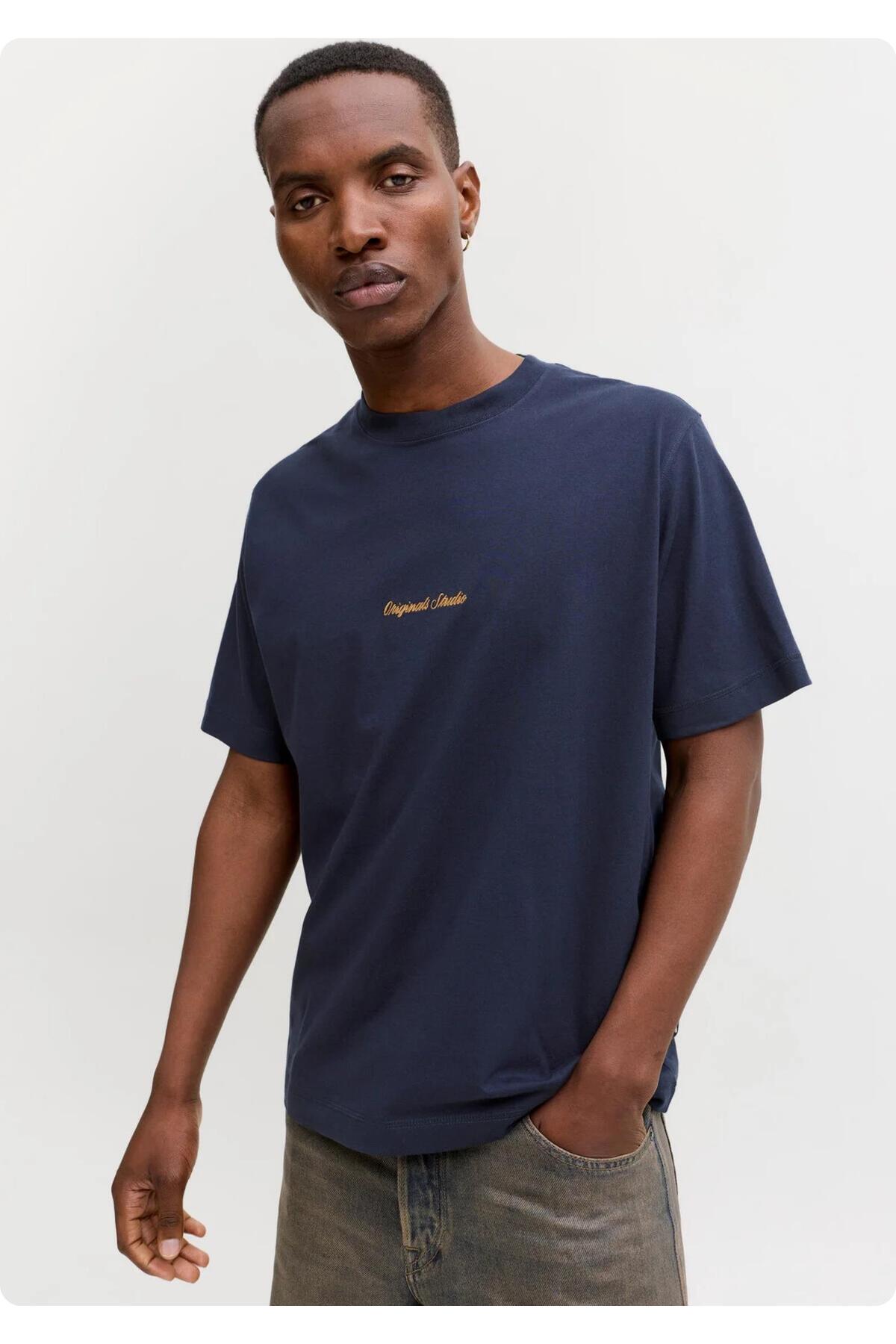 تیشرت آستین کوتاه مردانه جک اند جونز کد 12282892 جک اند جونز تی شرت Jack & Jones