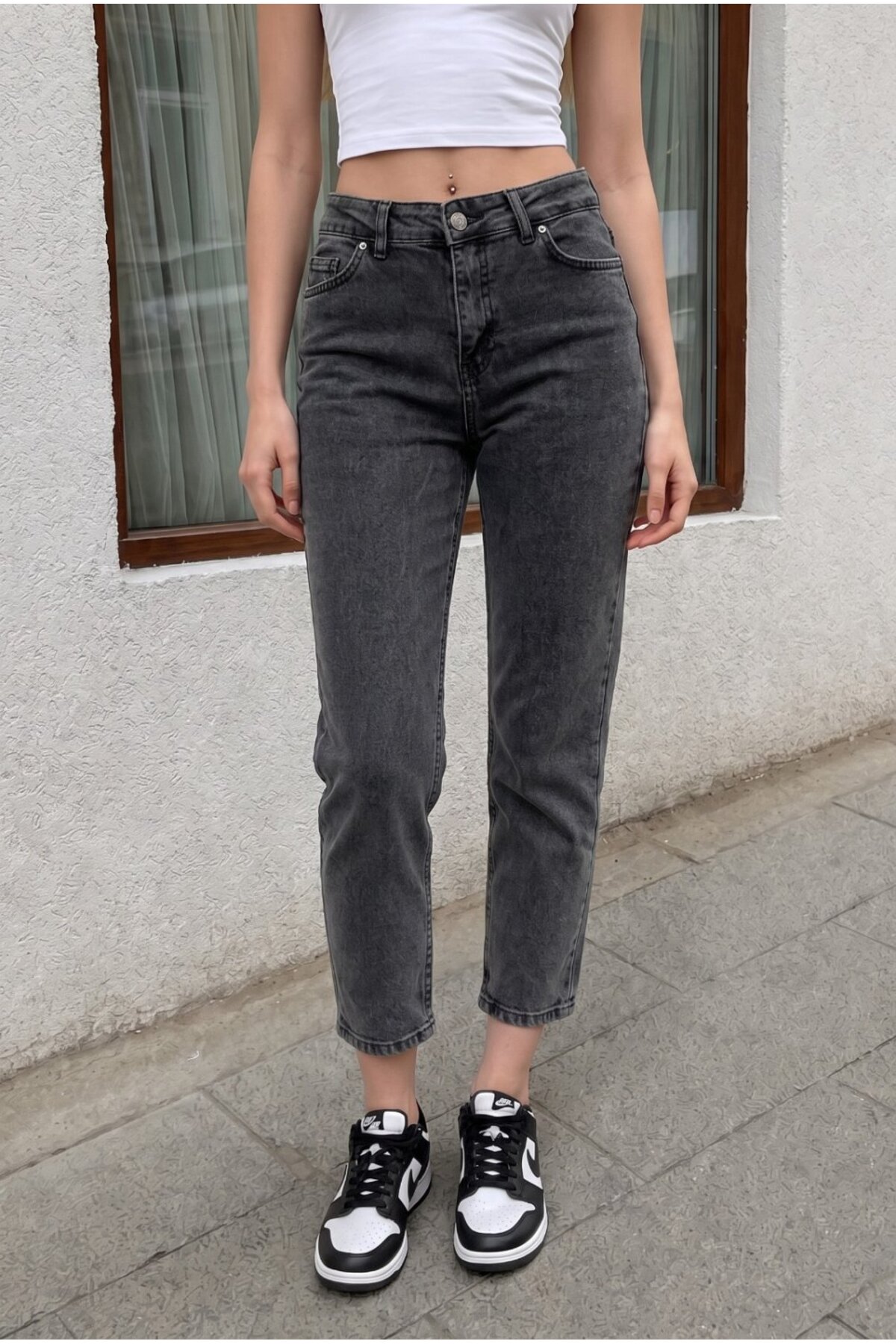 Kadın Yüksek Bel Esnek Denim Kumaş Mom Fit Jean Füme 3