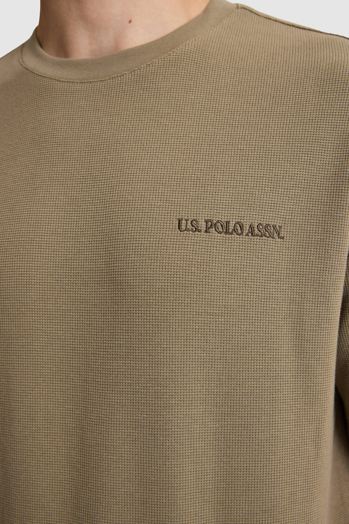 U.S. Polo Assn. Erkek Haki Comfort Fit Bisiklet Yaka Tişört 50326950-VR027 görsel 6