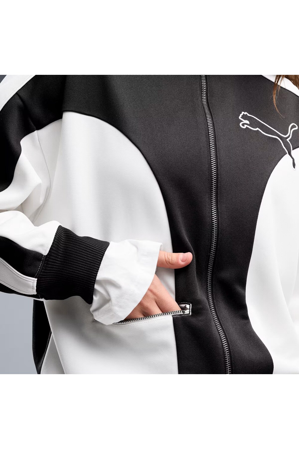 Puma T7 Relaxed Love Of The Cat Kadın Sweatshirt görsel 2