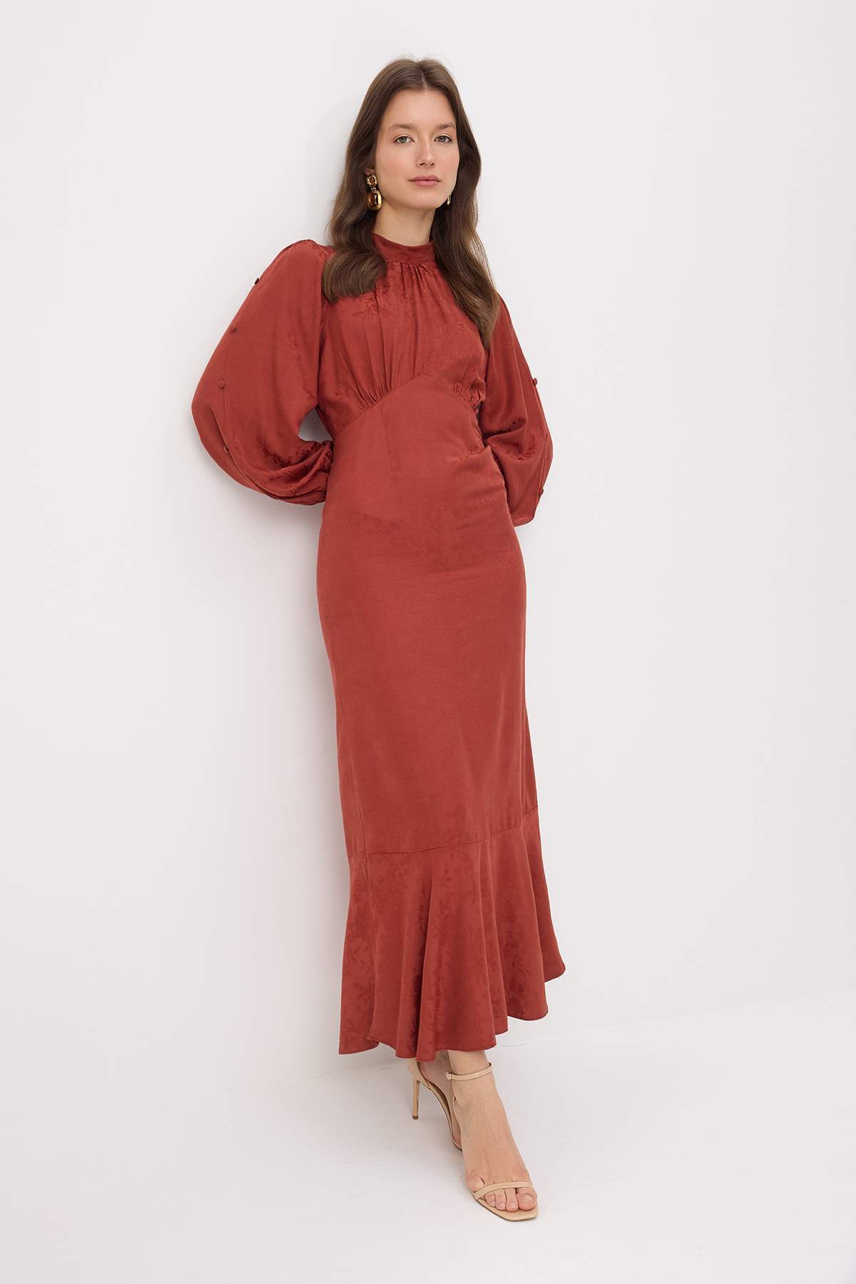 Trendyol Modest Barna, bélés nélküli virágos szőtt ruha és overál Jacquard Hi...