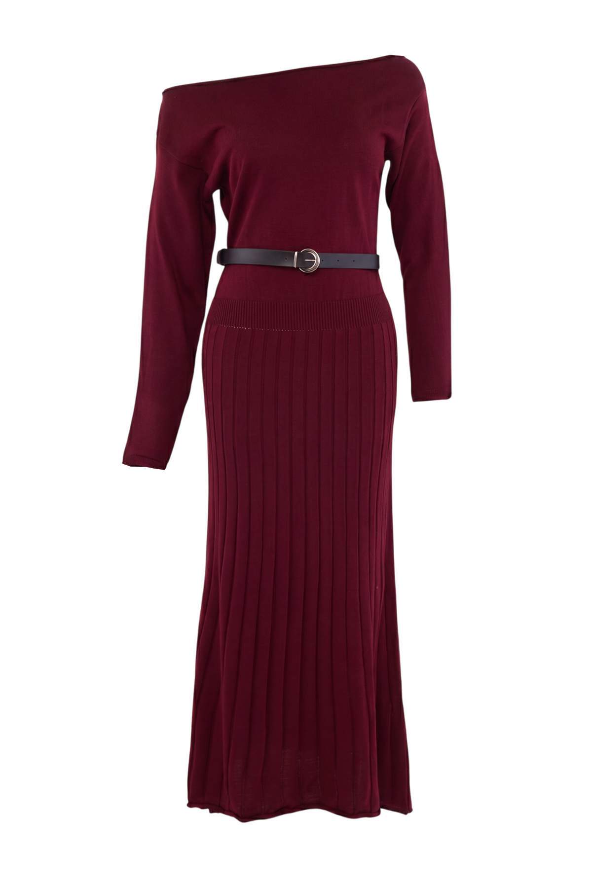 Trendyolmilla Bordo A-line Kayık Yaka Maxi Triko Kemerli Uzun Elbise TWOAW26EL00013