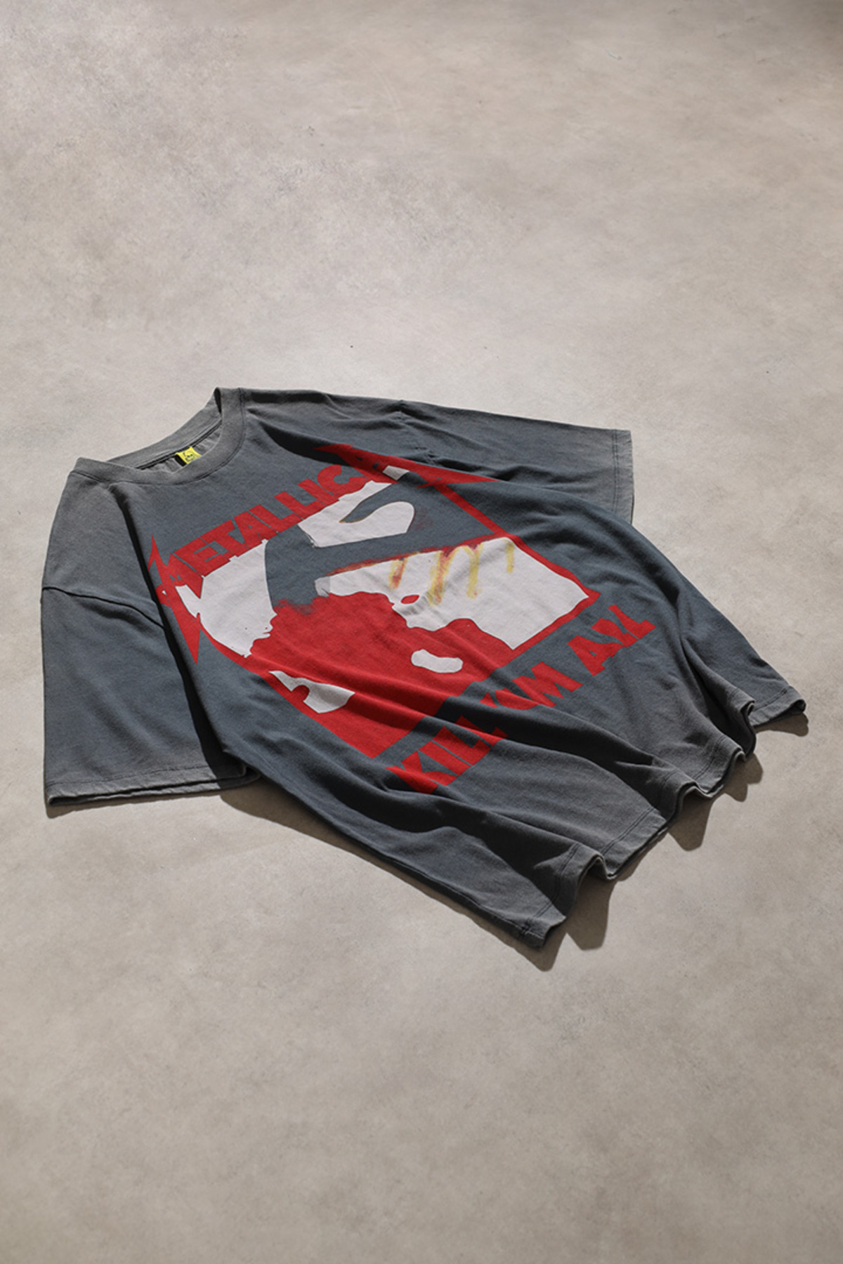 تی شرت بزرگ یونیسکس مشکی کم رنگ متالیکا Kill'Em All Vintage 3