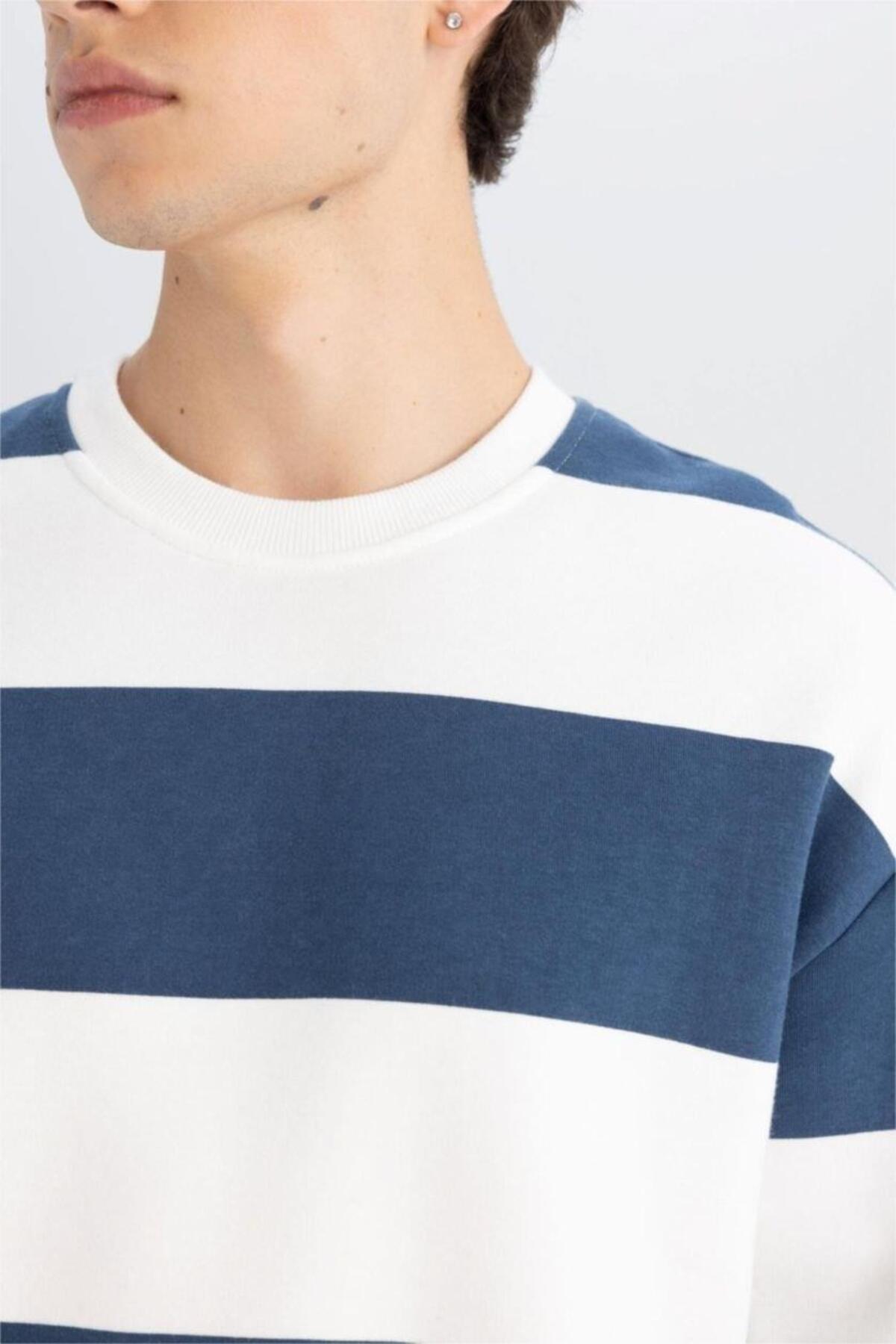 DeFacto Boxy Fit Bisiklet Yaka Çizgili Sweatshirt A9066AX24AU görsel 8