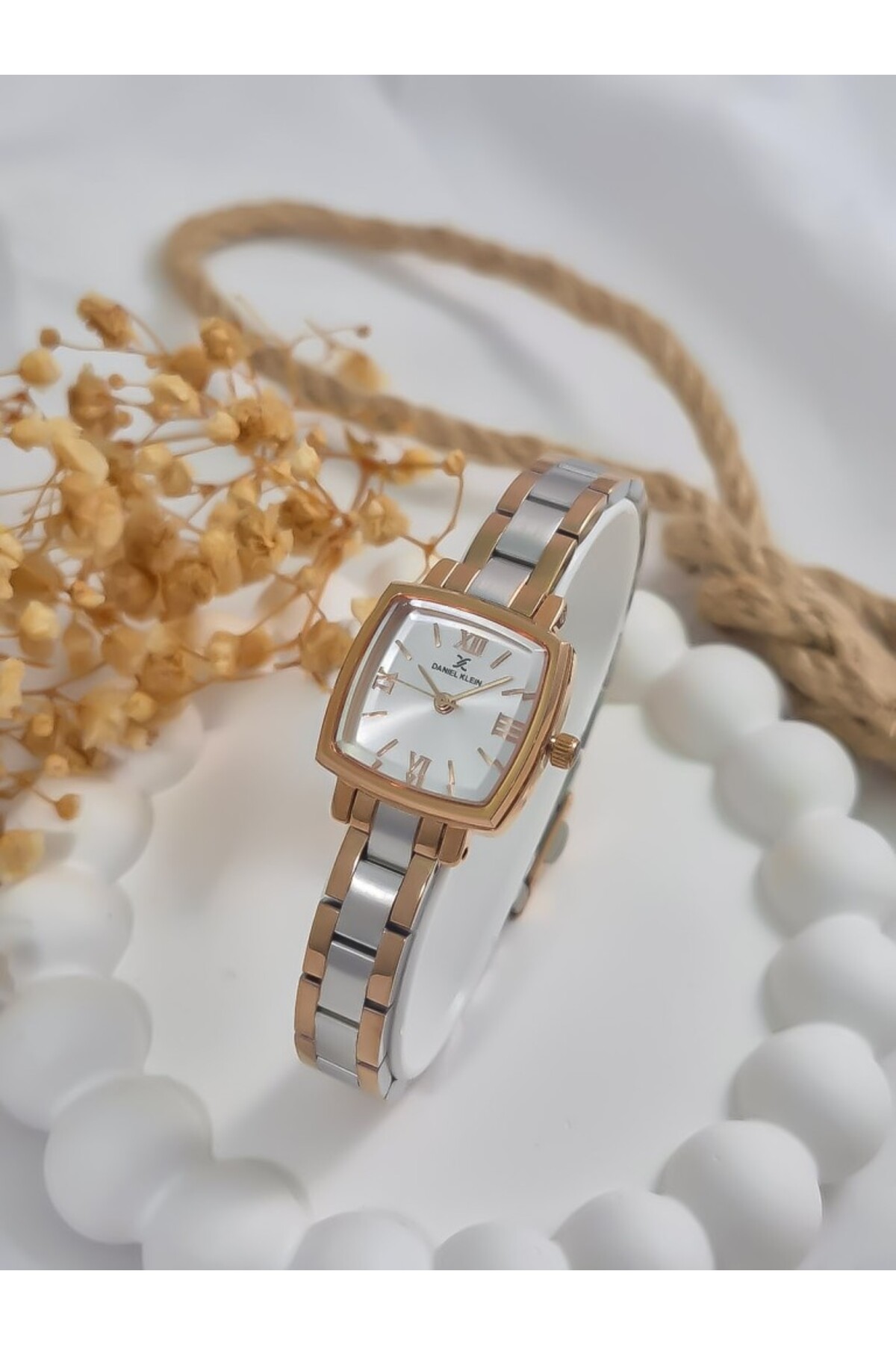DKE.1.10839 Square Dial Curved Glass Roman Numeral Women Wrist Watch