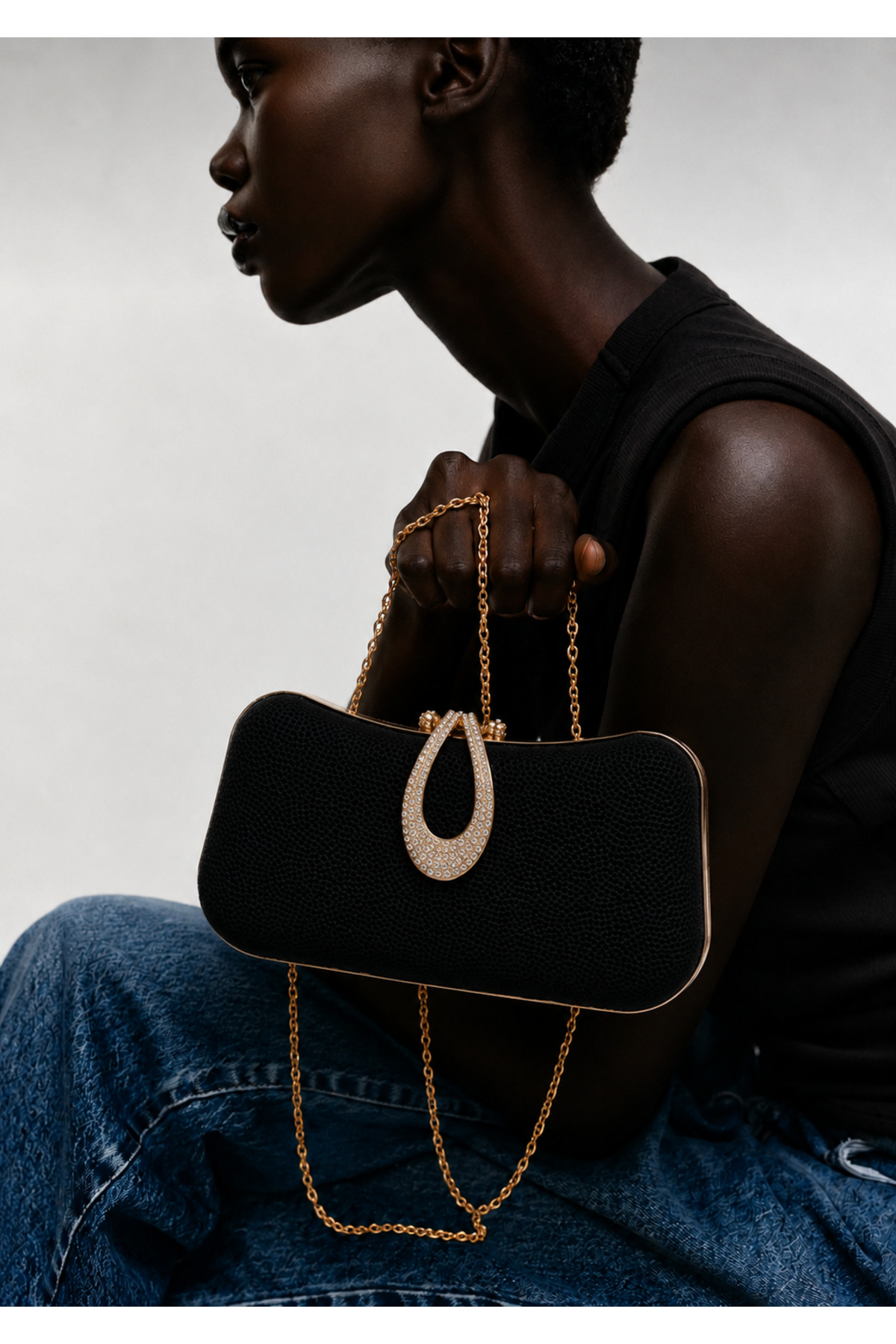 Moom Bag Kadın Siyah Kilit Detaylı Zincirli Kasalı Abiye Çanta