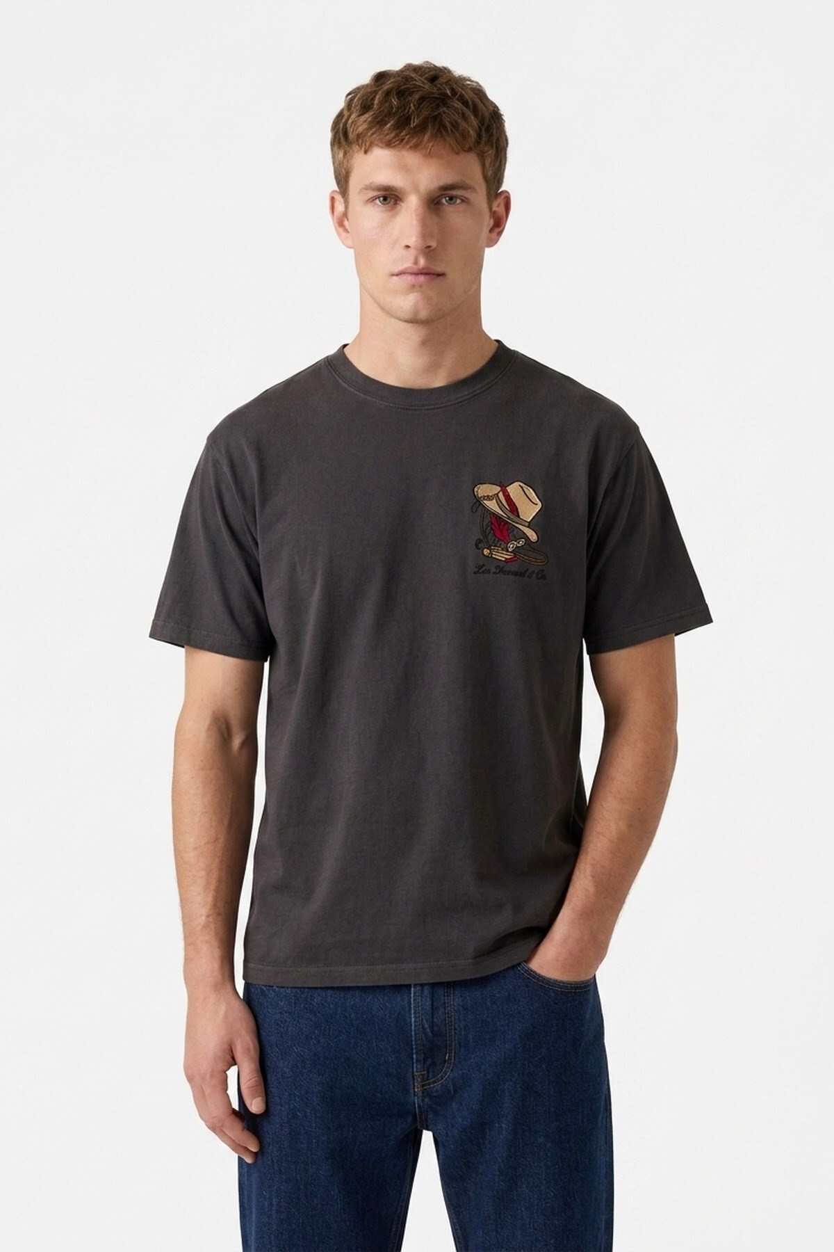 تی شرت مردانه طرح Vintage Fit Graphic Teet Horseshoe Bison لیوایز تی شرت Levi's