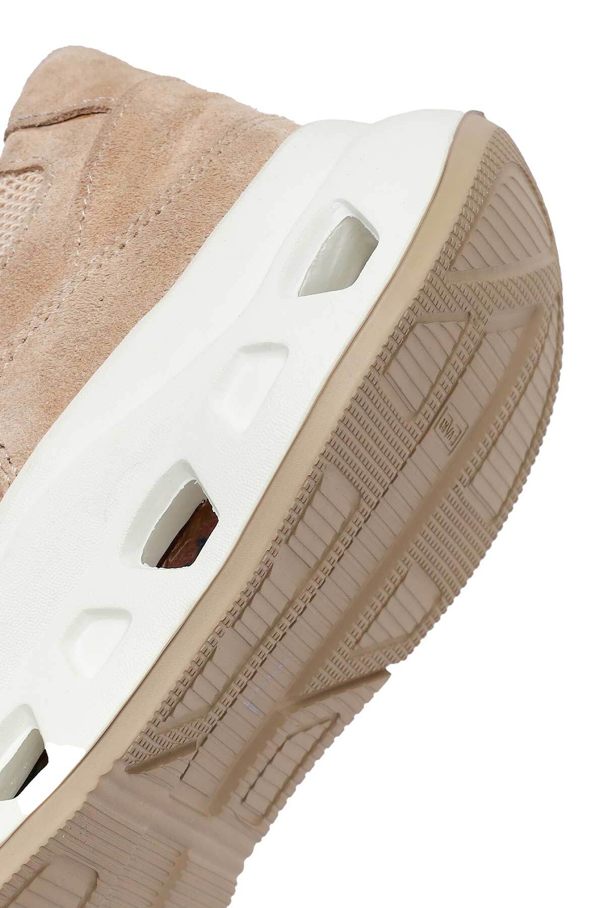 Derimod Kadın Bej Bağcıklı Kalın Tabanlı Süet Deri Sneaker