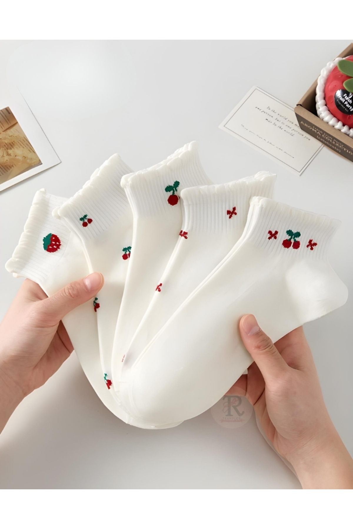 trampler Women's 5 Pairs Ultra Fresh Cherry Strawberry Ribbon Patterned Booties White Red Socks